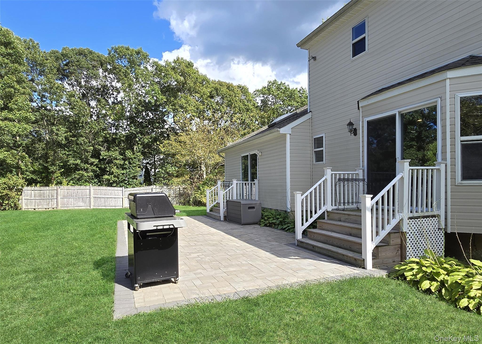 7 Oliver Street, Port Jefferson Station, NY 11776