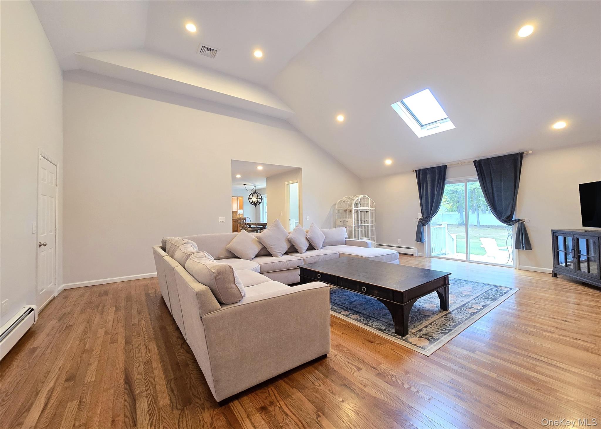 7 Oliver Street, Port Jefferson Station, NY 11776