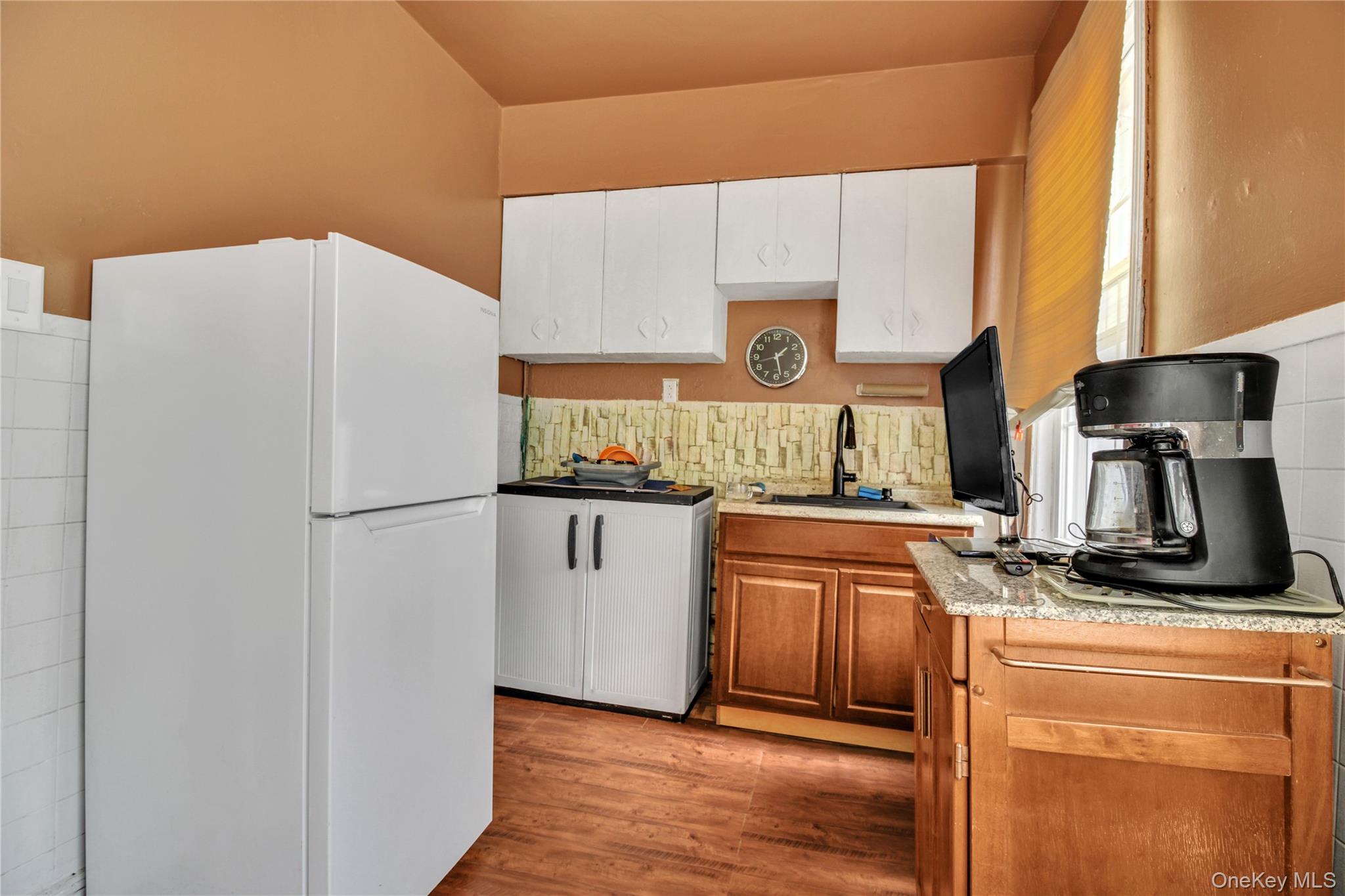 2308 31 Drive, Astoria, NY 11106