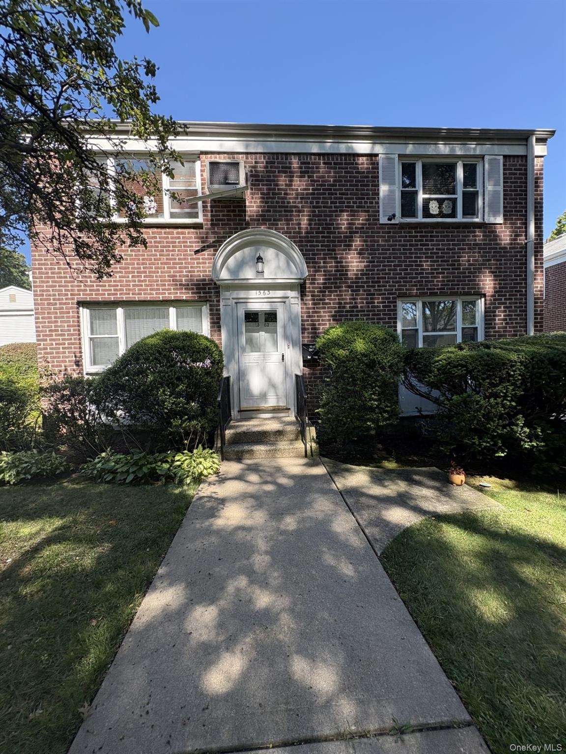 15-63 212 # 154, Bayside, NY 11360