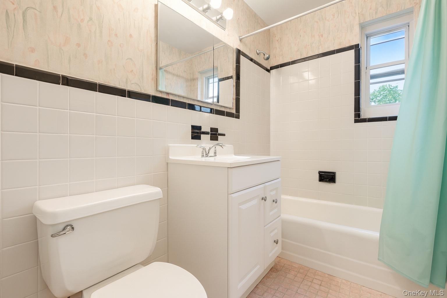 15-63 212 Street # 177, Bayside, NY 11360