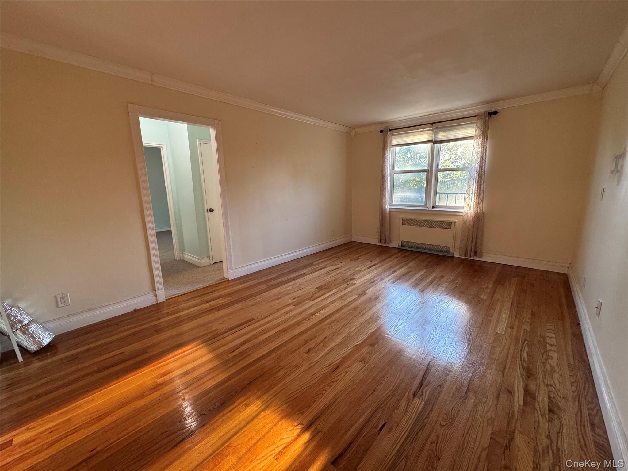 30 Cathedral Avenue # 4A, Hempstead, NY 11550