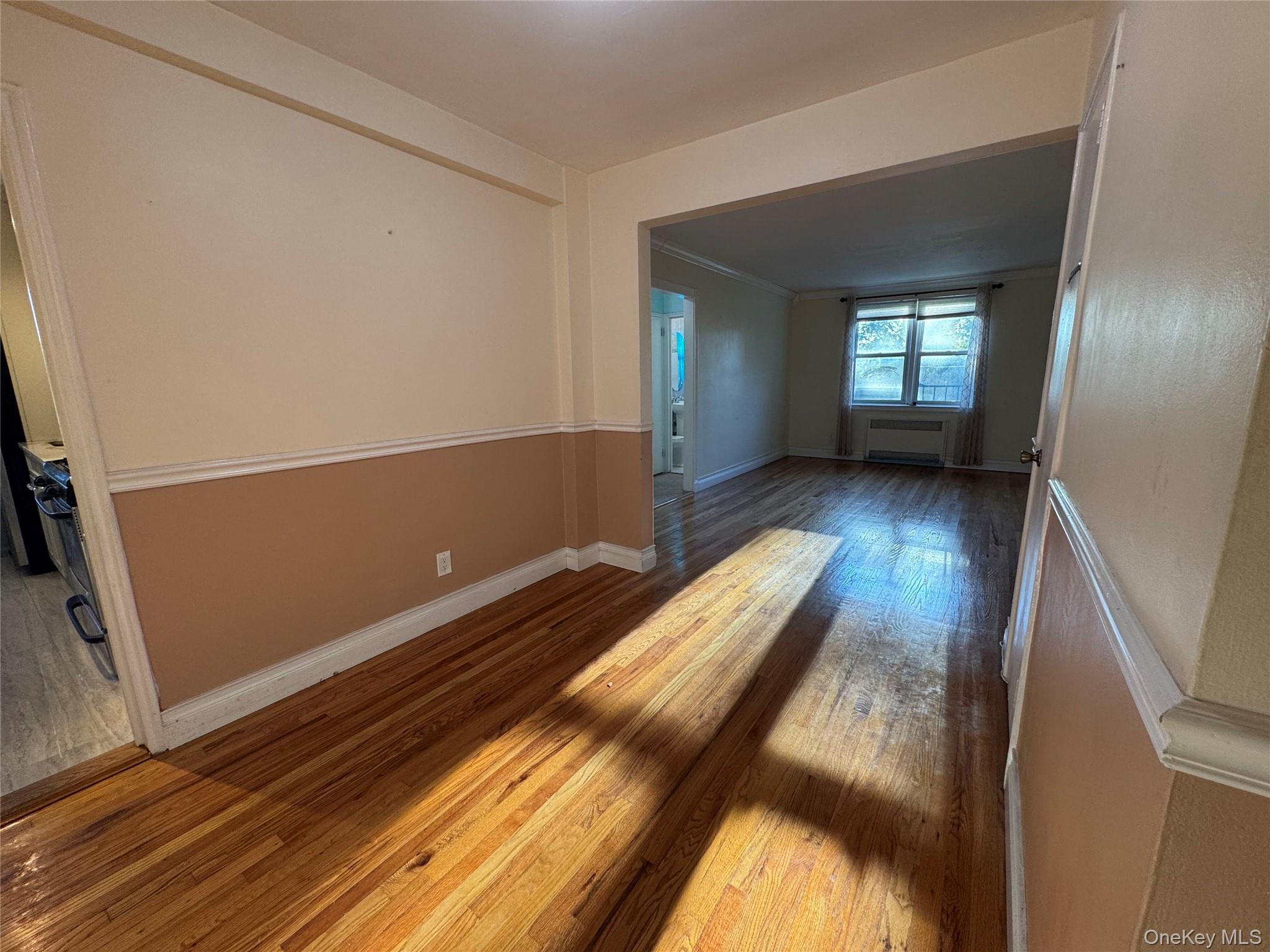 30 Cathedral Avenue # 4A, Hempstead, NY 11550