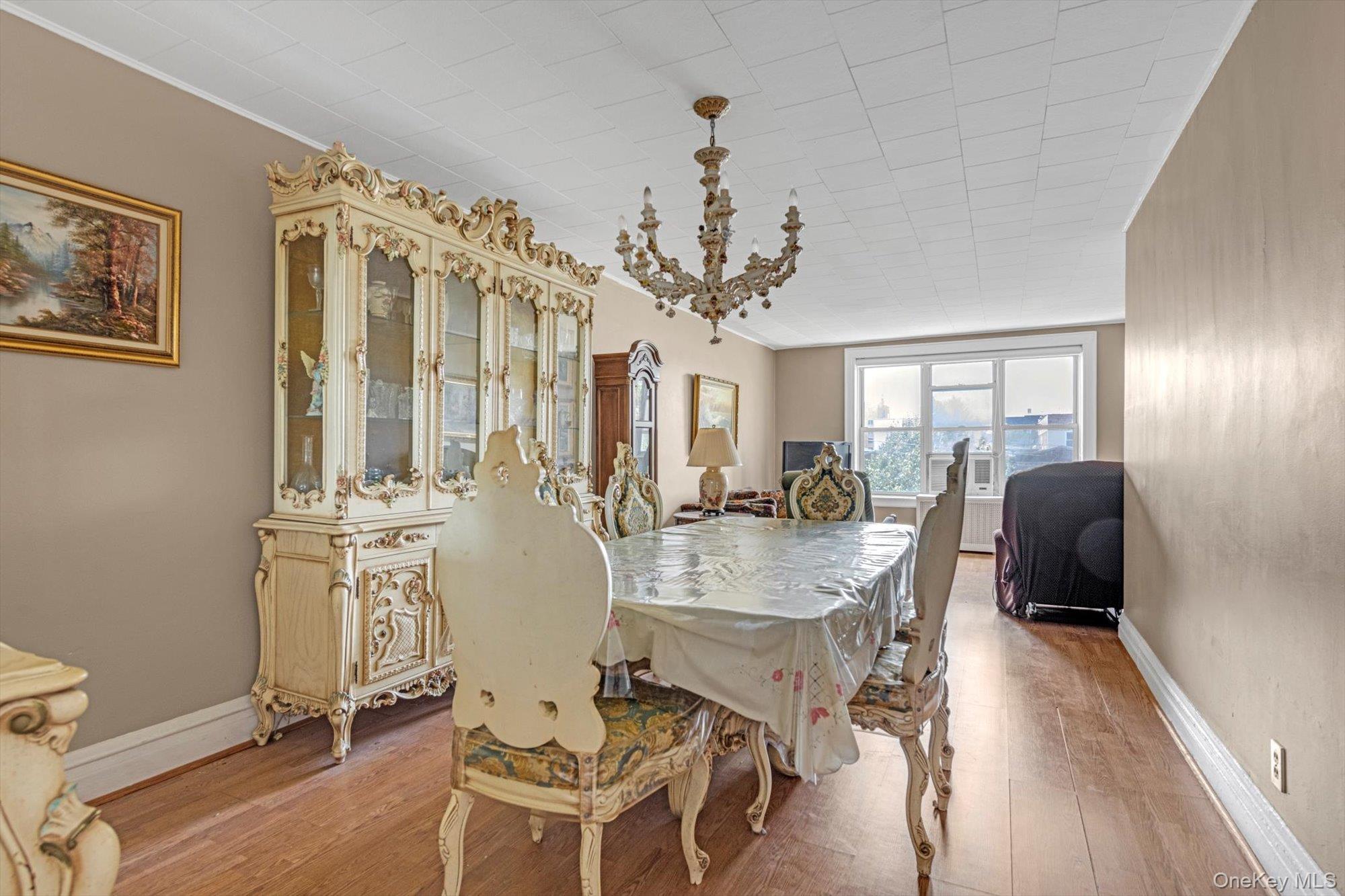 2827 46th Street, Astoria, NY 11103