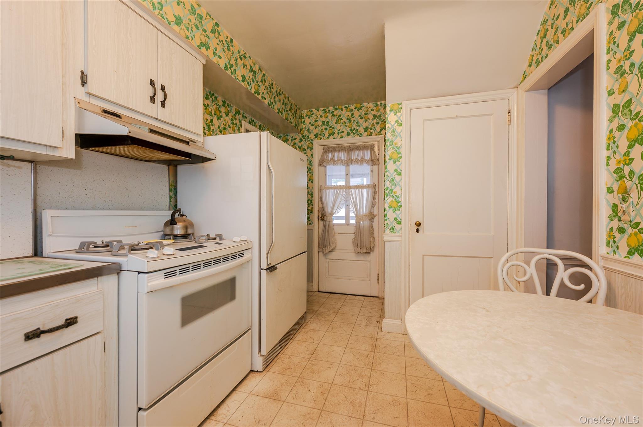 2691 Terrell Avenue, Oceanside, NY 11572