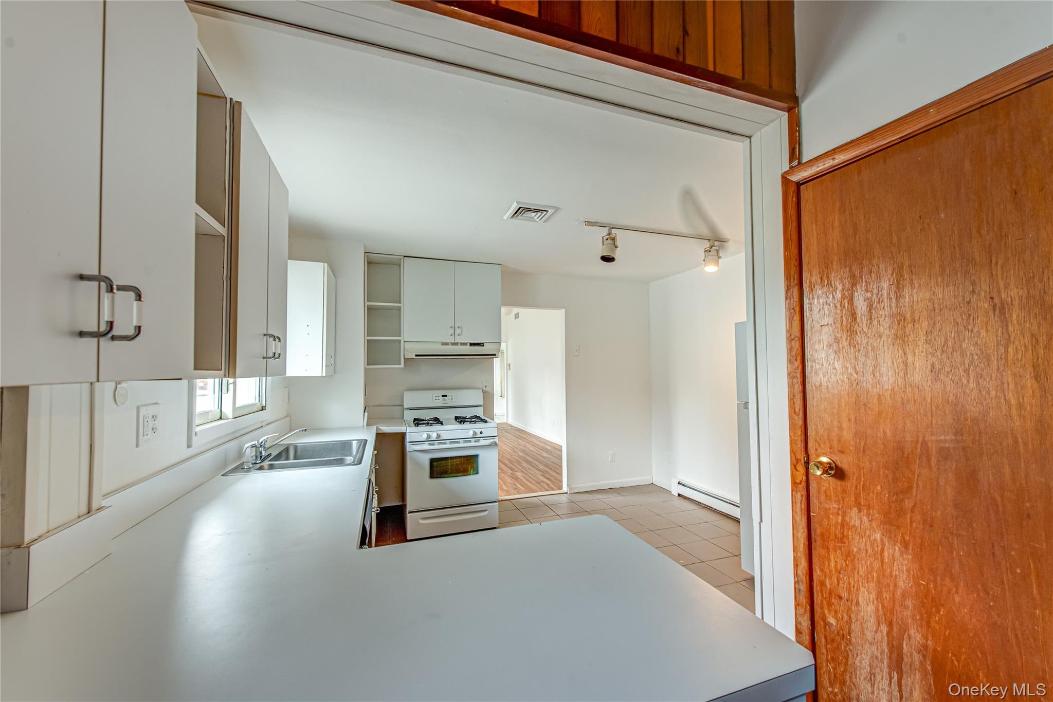 430 Richmond Boulevard, Ronkonkoma, NY 11779