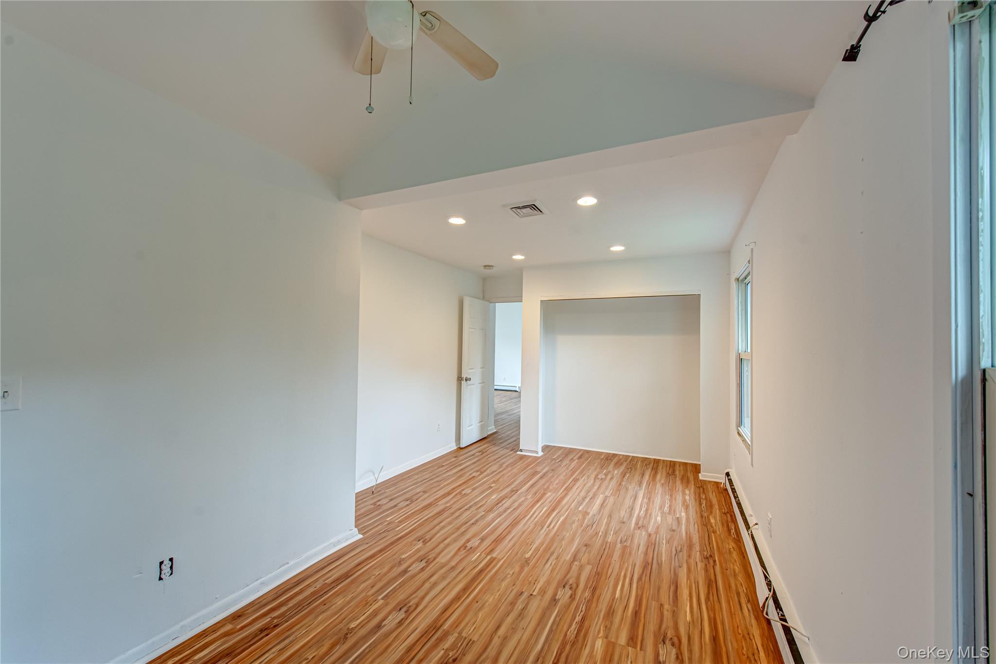 430 Richmond Boulevard, Ronkonkoma, NY 11779