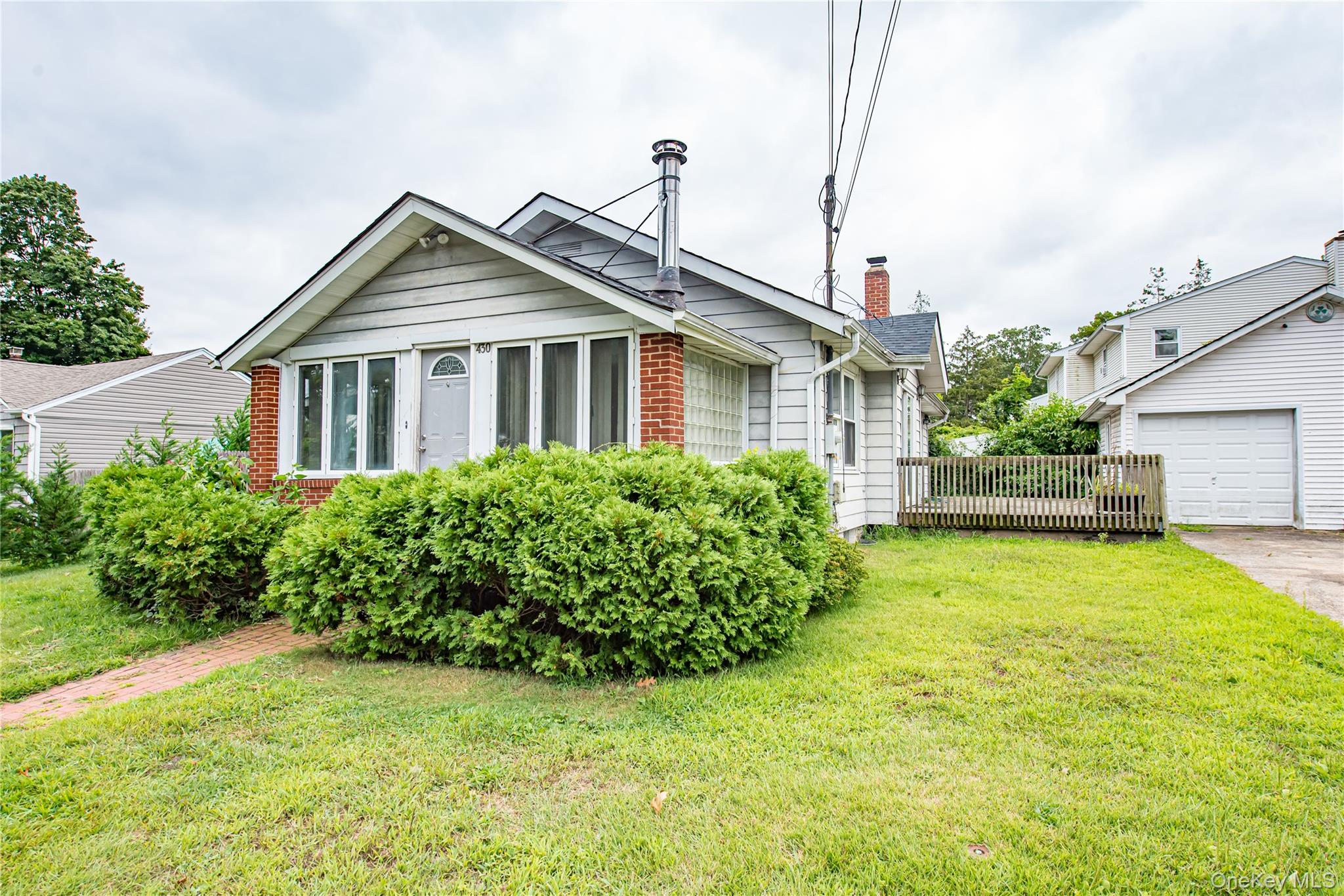 430 Richmond Boulevard, Ronkonkoma, NY 11779