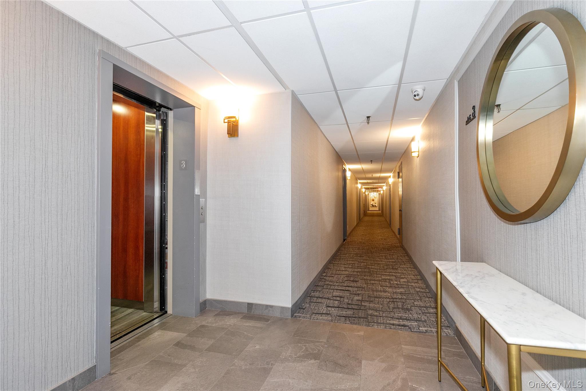 10 Ipswich Avenue # Apt. 3I, Great Neck, NY 11021