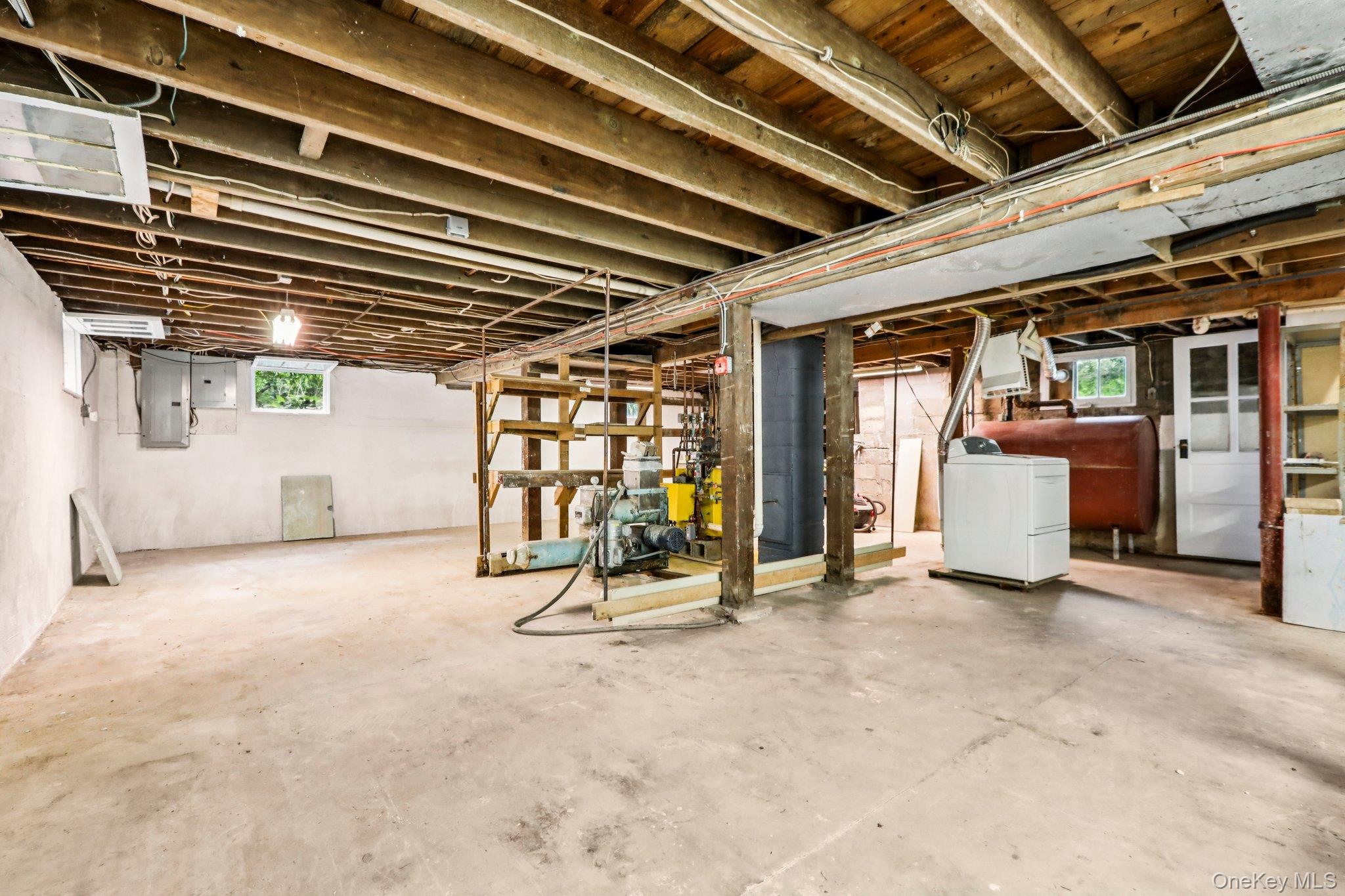 4320 Us Highway 209, Stone Ridge, NY 12484