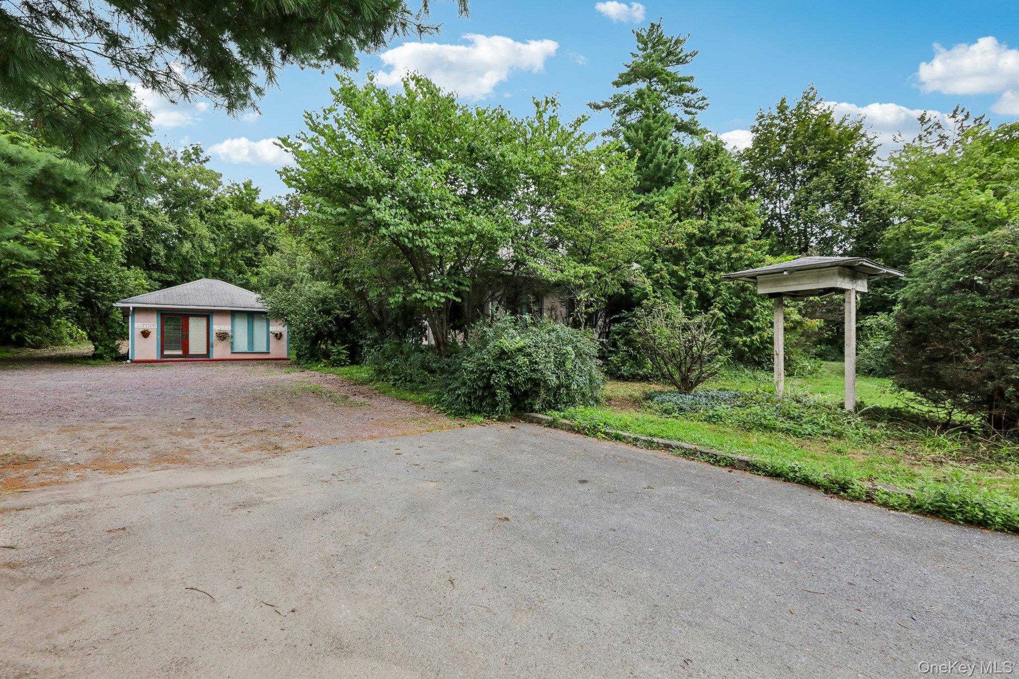 4320 Us Highway 209, Stone Ridge, NY 12484