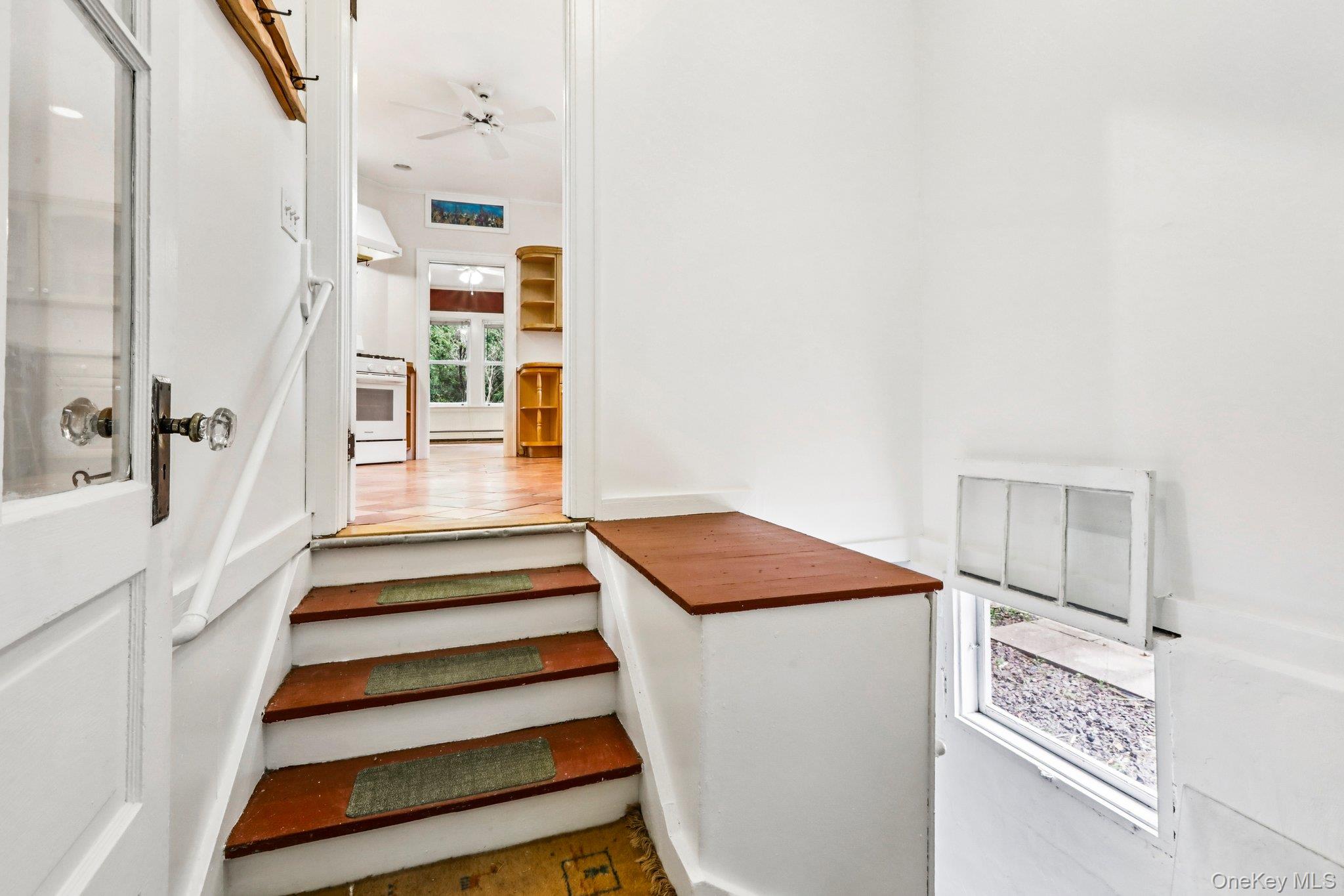 4320 Us Highway 209, Stone Ridge, NY 12484