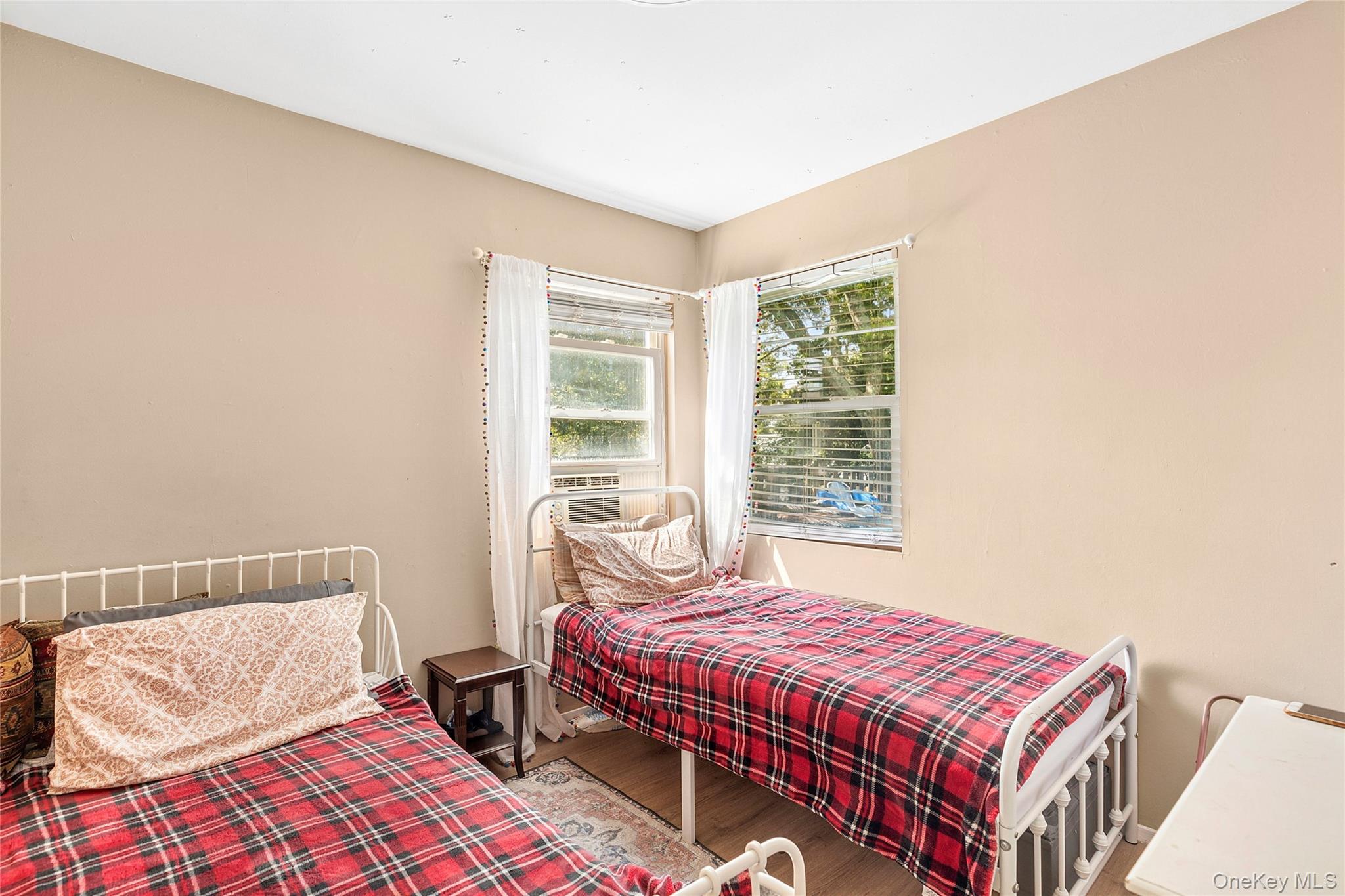 1600 Fire Avenue, Medford, NY 11763