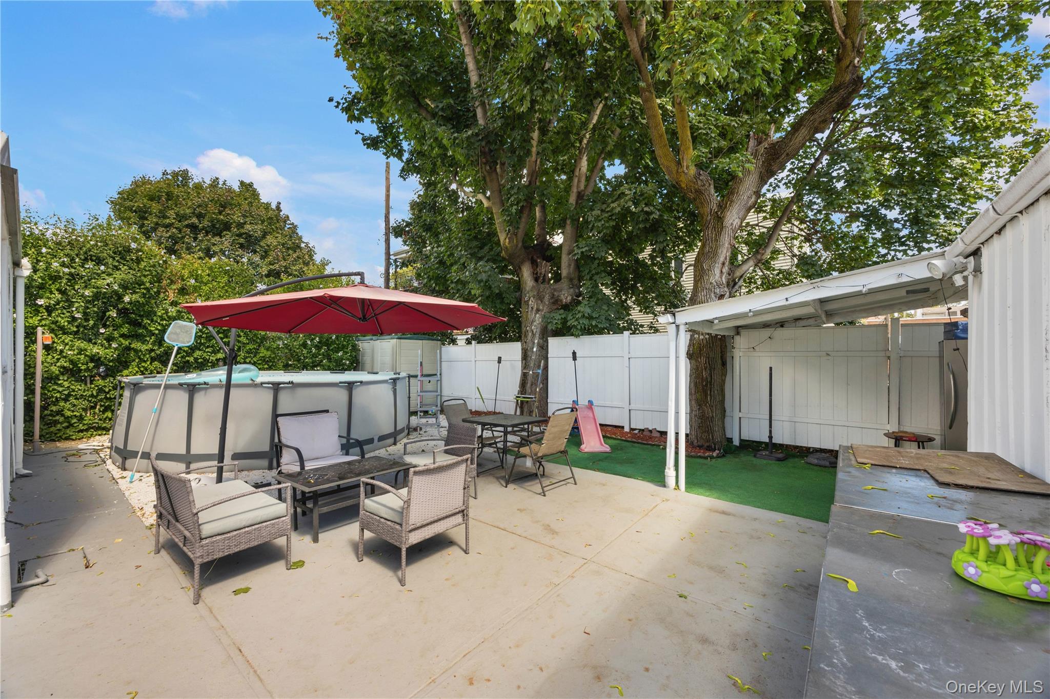 407 N Macquesten Parkway, Mount Vernon, NY 10552