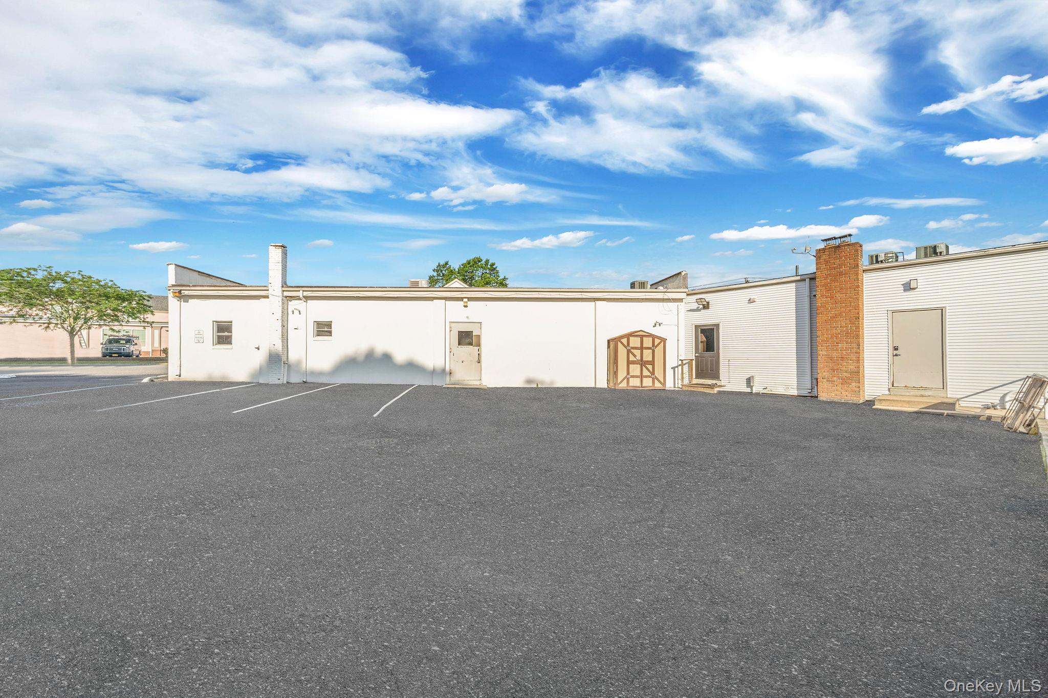 75 Marlene Lane, Mattituck, NY 11952