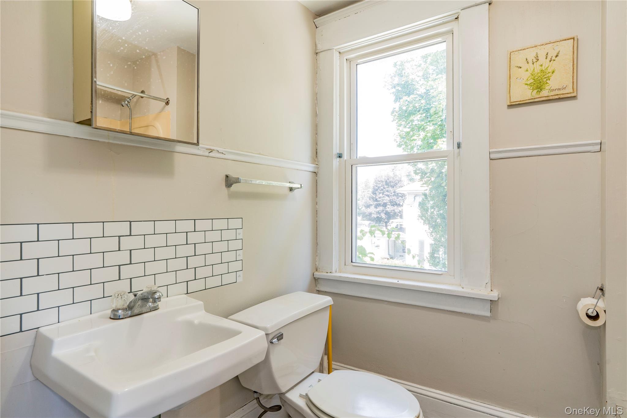 7316-7318 S Broadway, Red Hook, NY 12571