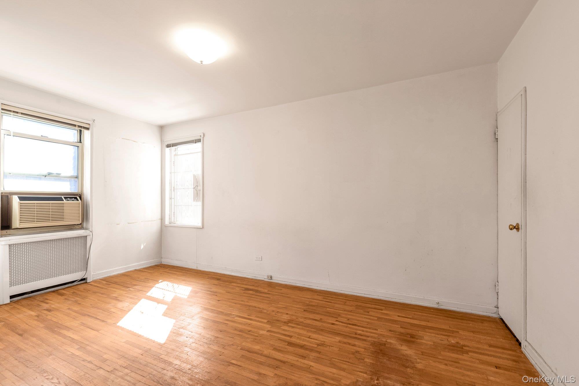 68-61 Yellowstone Boulevard # 519, Forest Hills, NY 11375