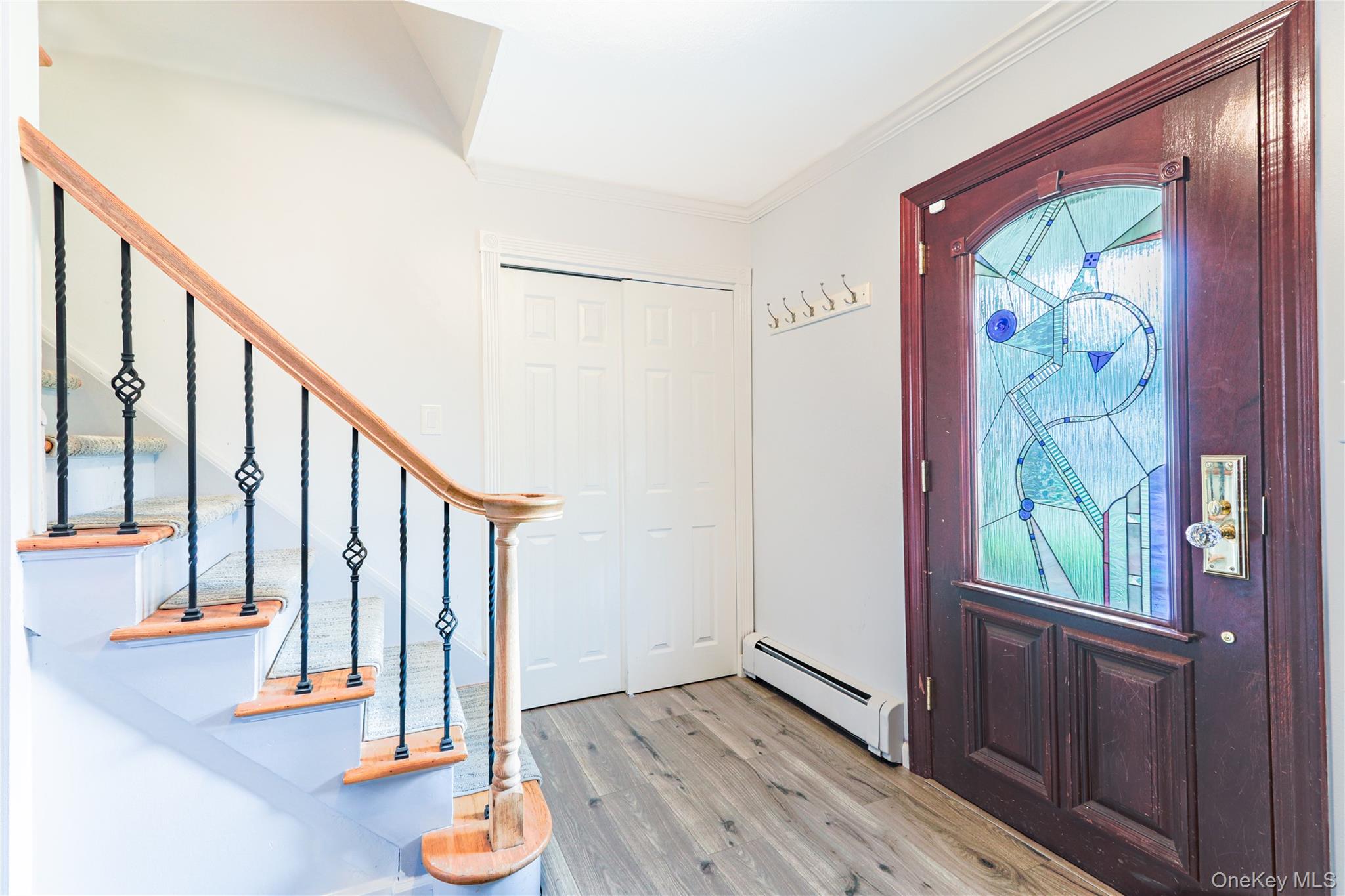 22 Whitney Gate, Smithtown, NY 11787