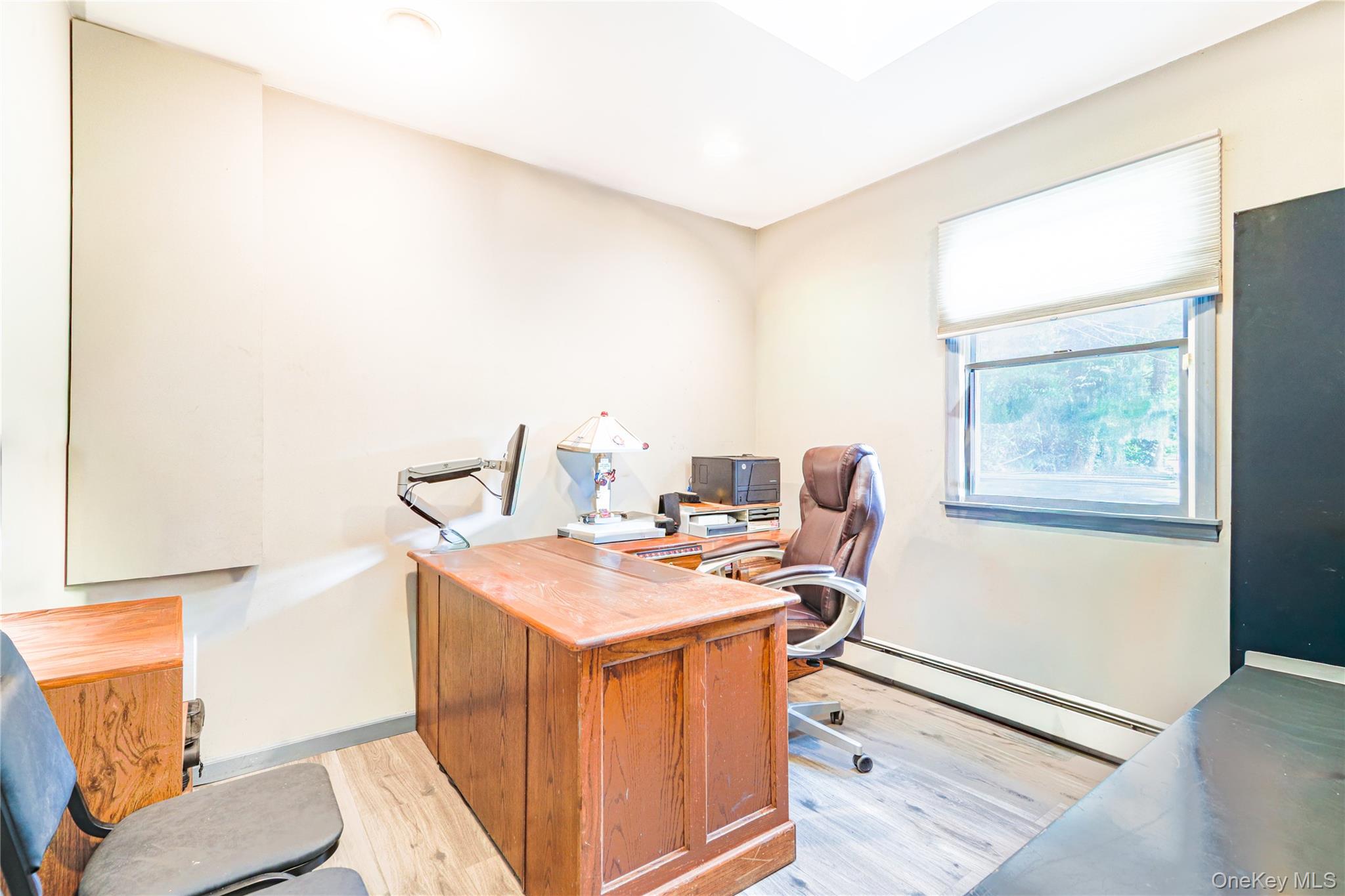 22 Whitney Gate, Smithtown, NY 11787