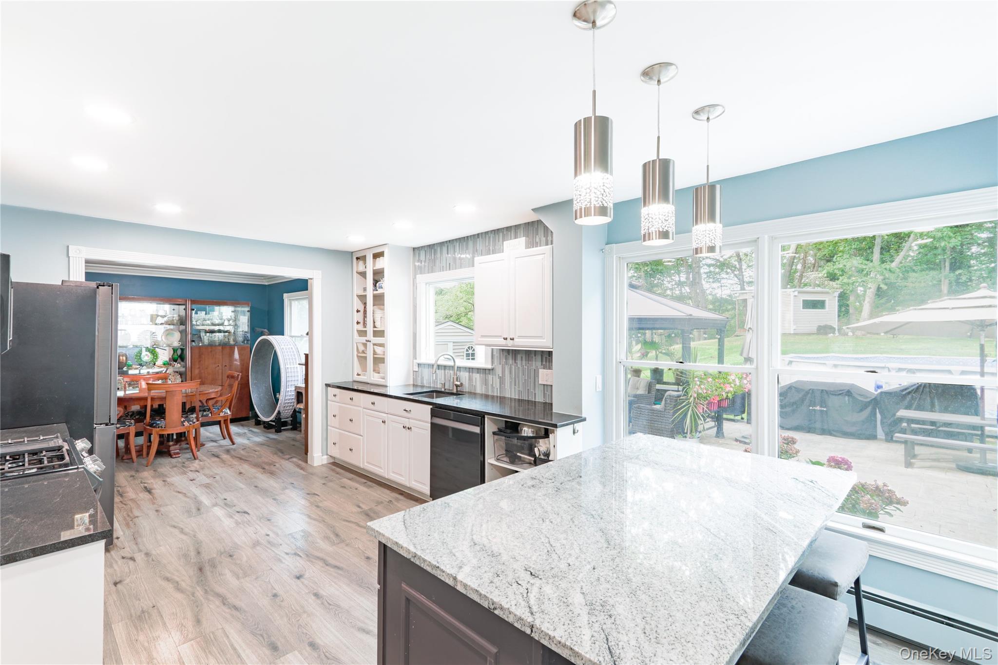 22 Whitney Gate, Smithtown, NY 11787