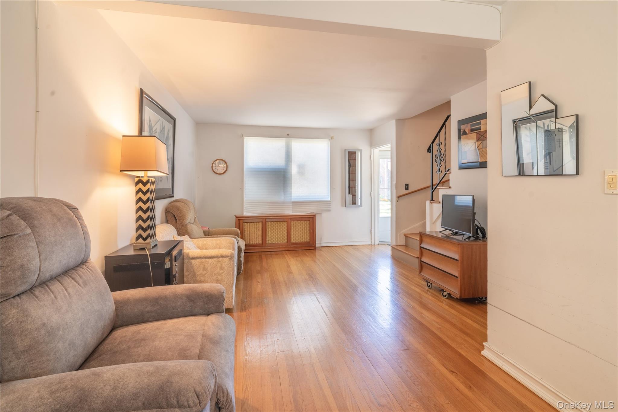 68-57 Bell Blvd # 68-57, Oakland Gardens, NY 11364