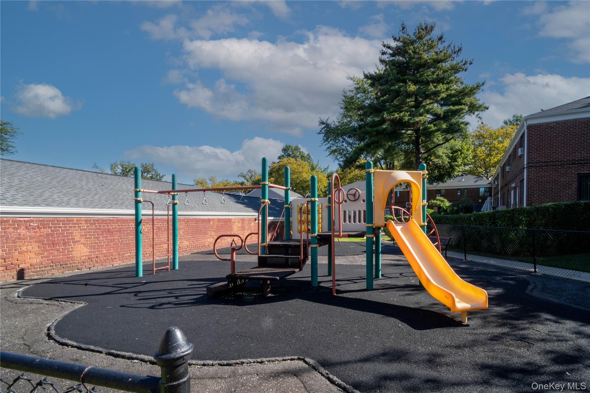 68-57 Bell Blvd # 68-57, Oakland Gardens, NY 11364