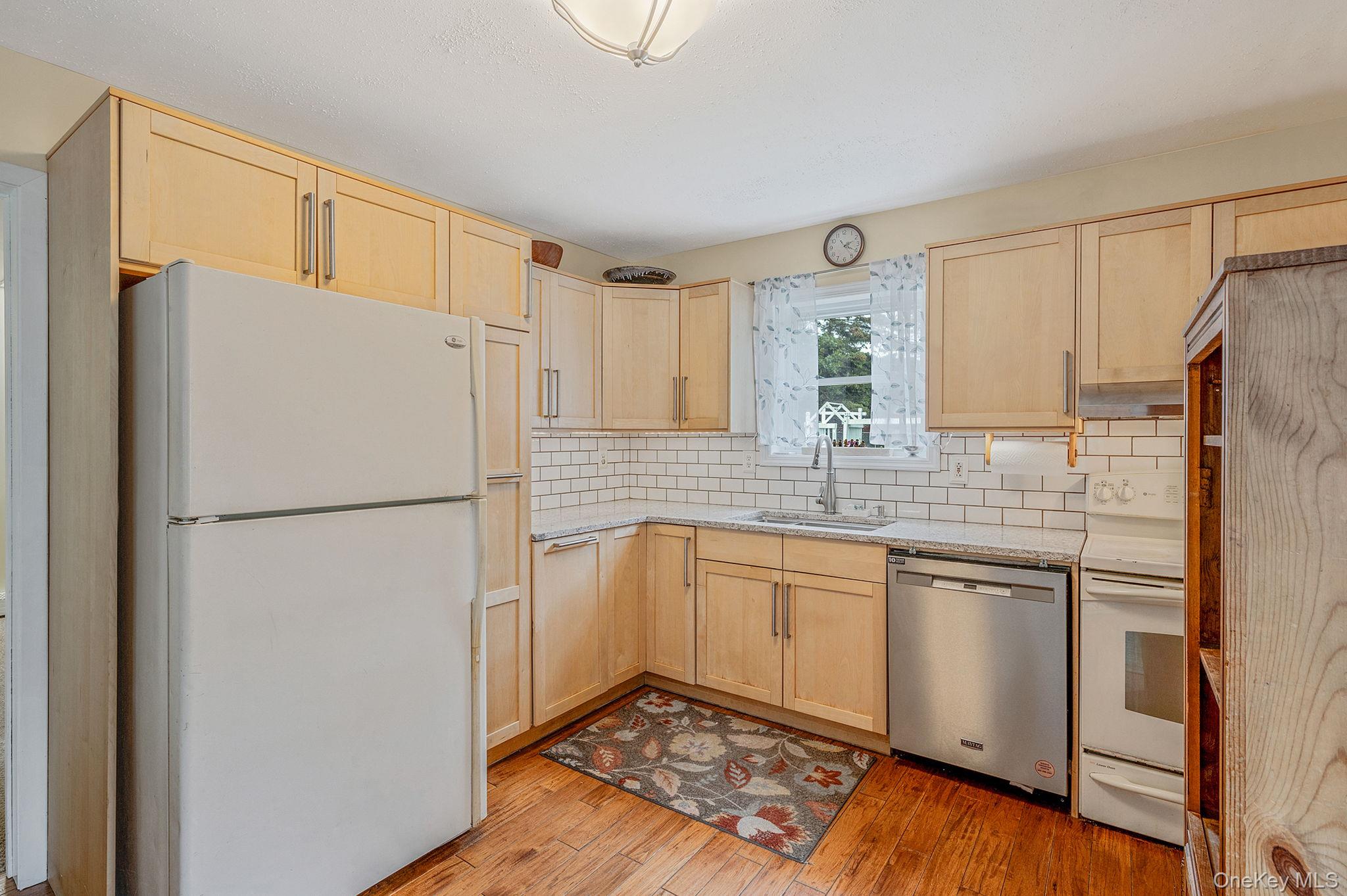 192 Arrowhead Avenue, Riverhead, NY 11901