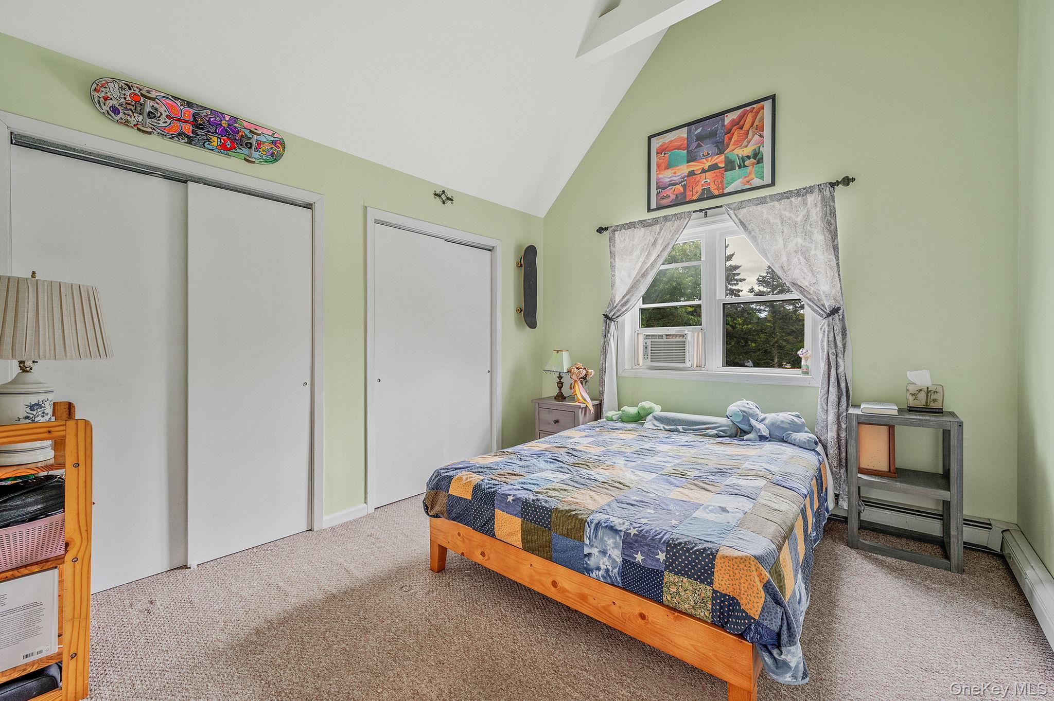 192 Arrowhead Avenue, Riverhead, NY 11901