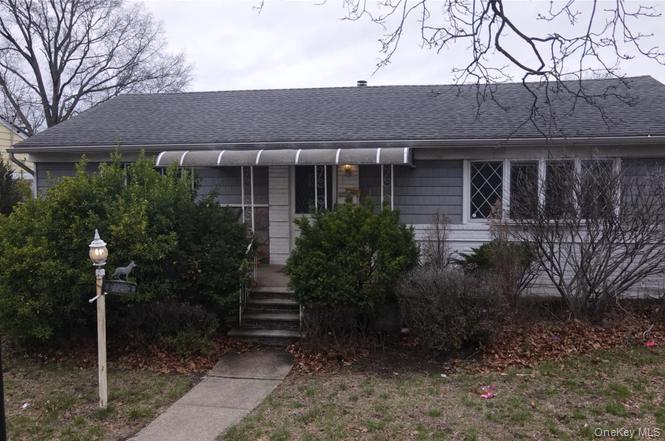2243 Leighton Road, Elmont, NY 11003