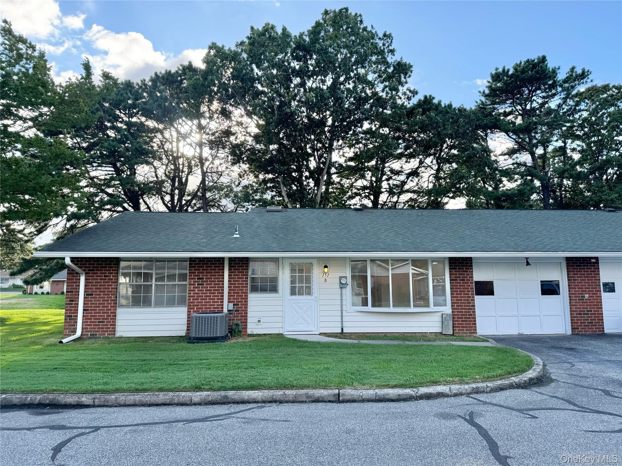 151 Eastbourne Court # B, Ridge, NY 11961