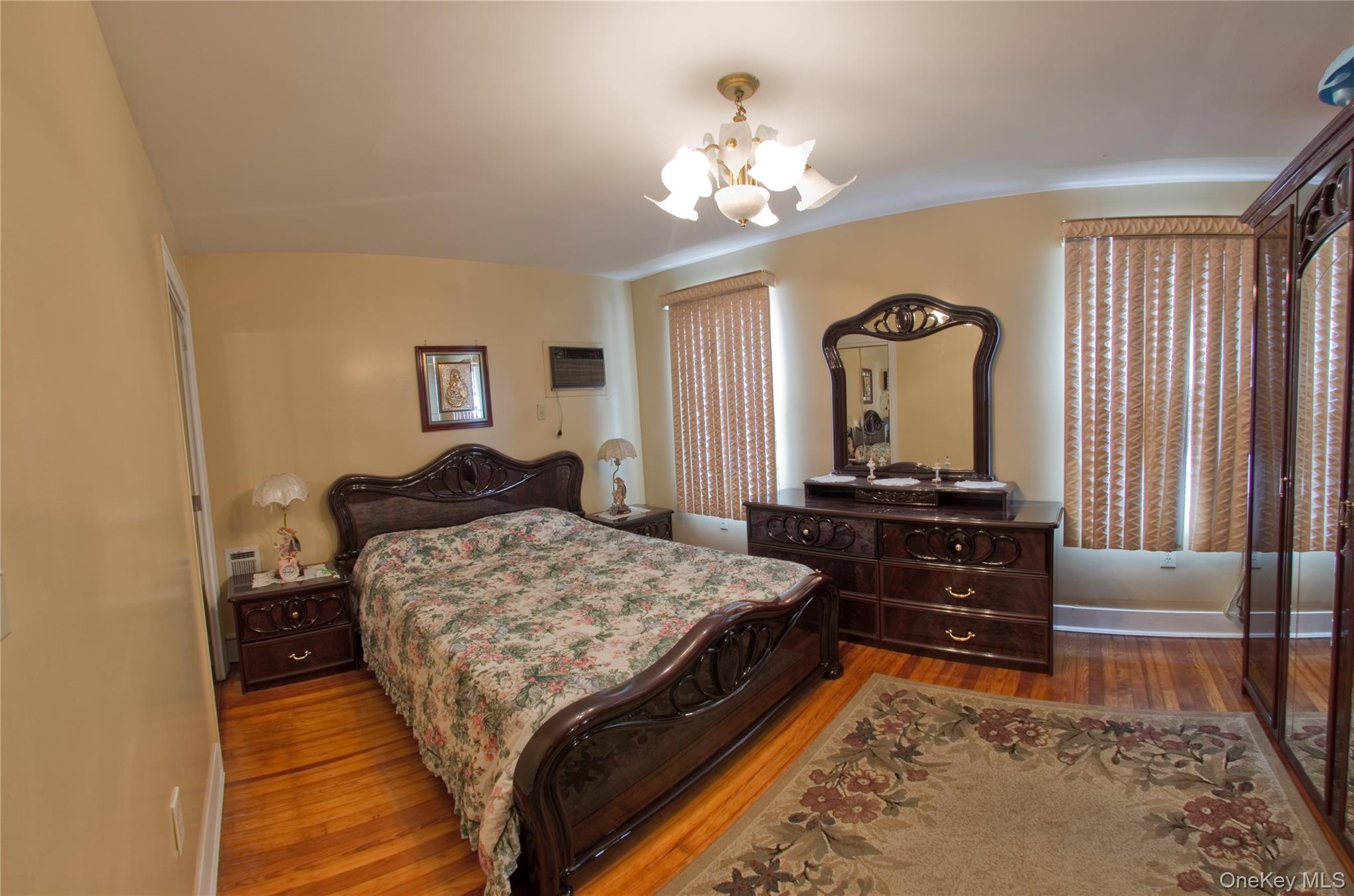 71-28 66th Drive, Middle Village, NY 11379