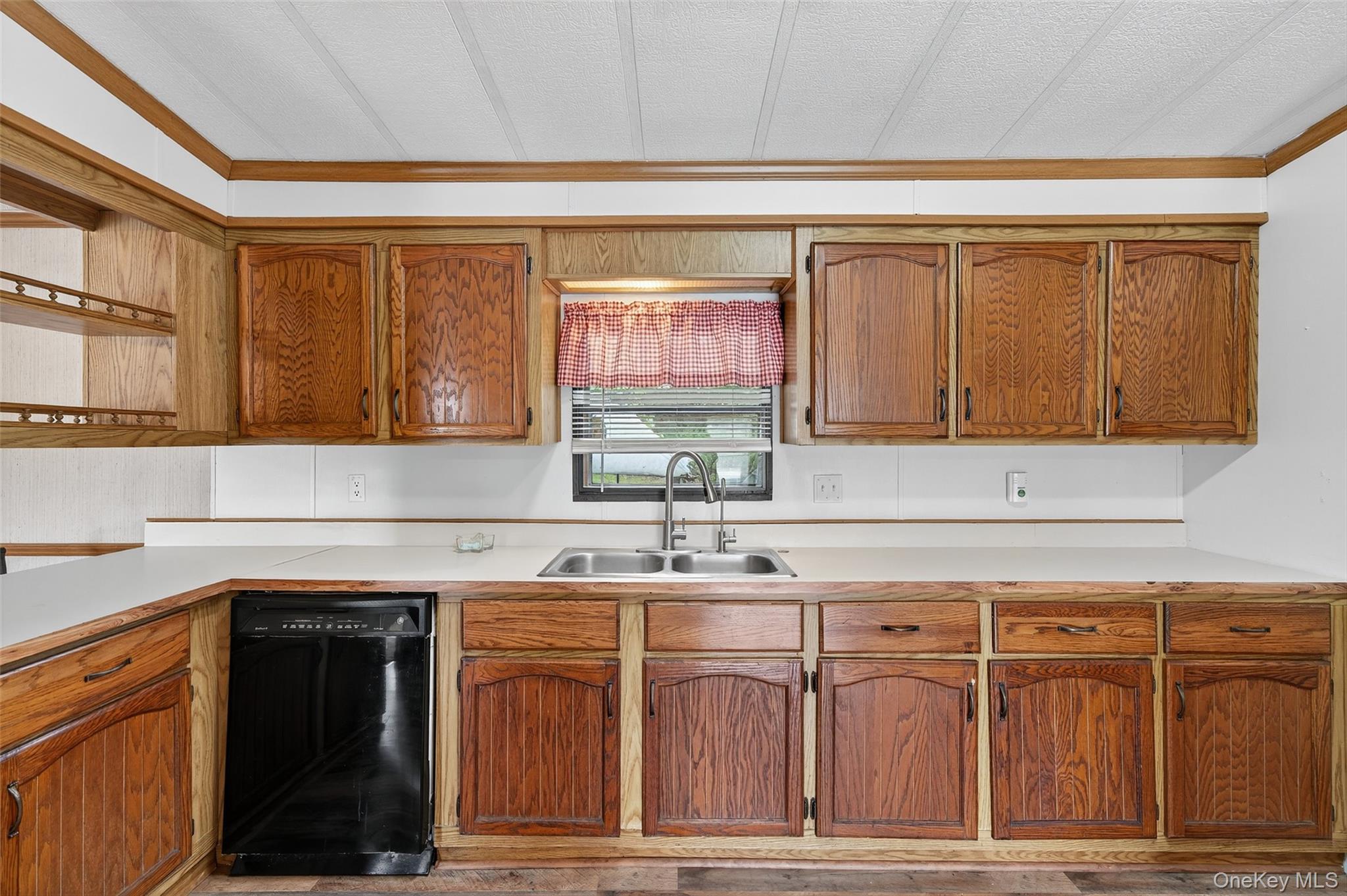 74 PINE DRIVE, Bloomingburg, NY 12721