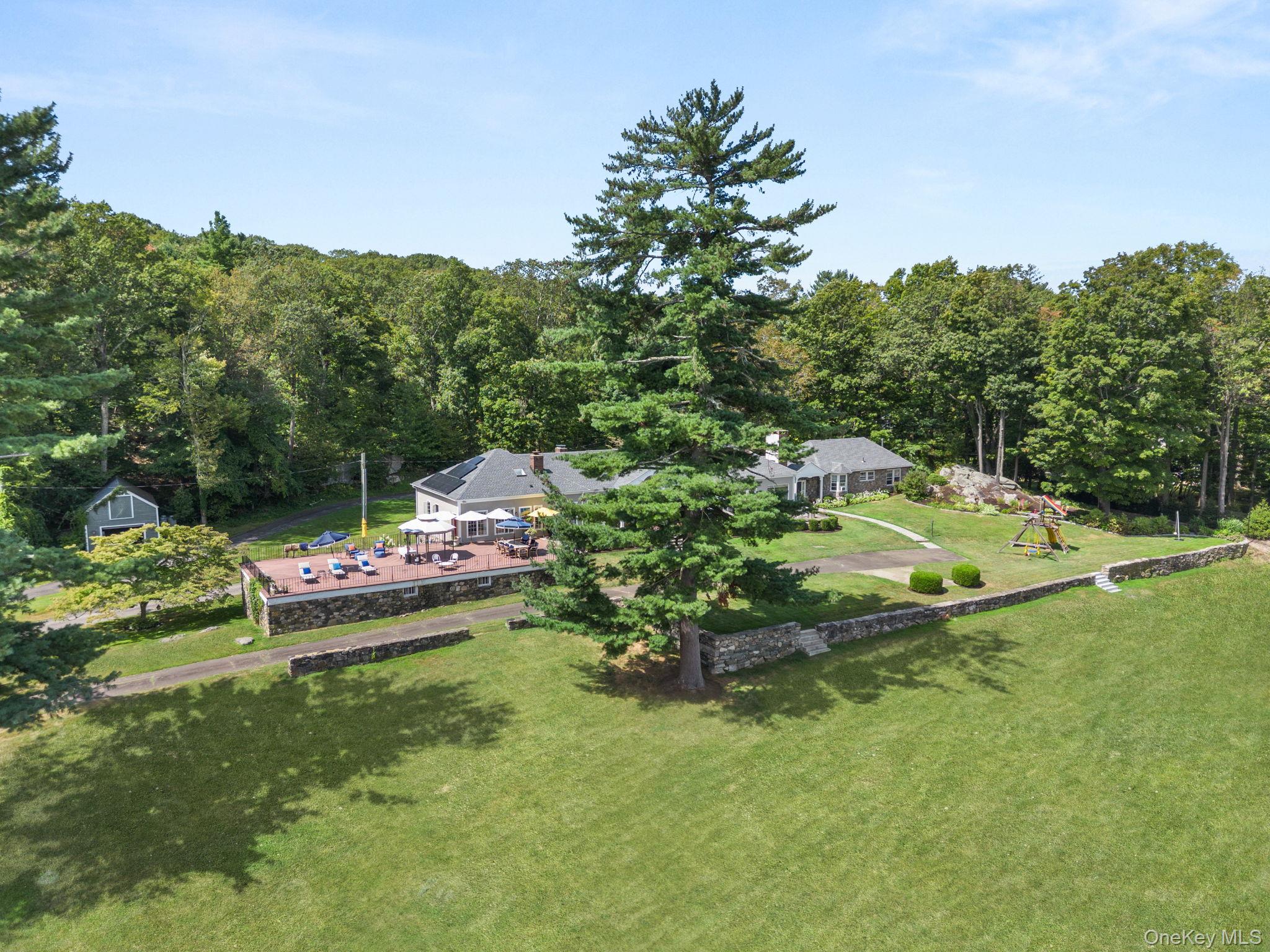 803 N Salem Road, Ridgefield, CT 06877