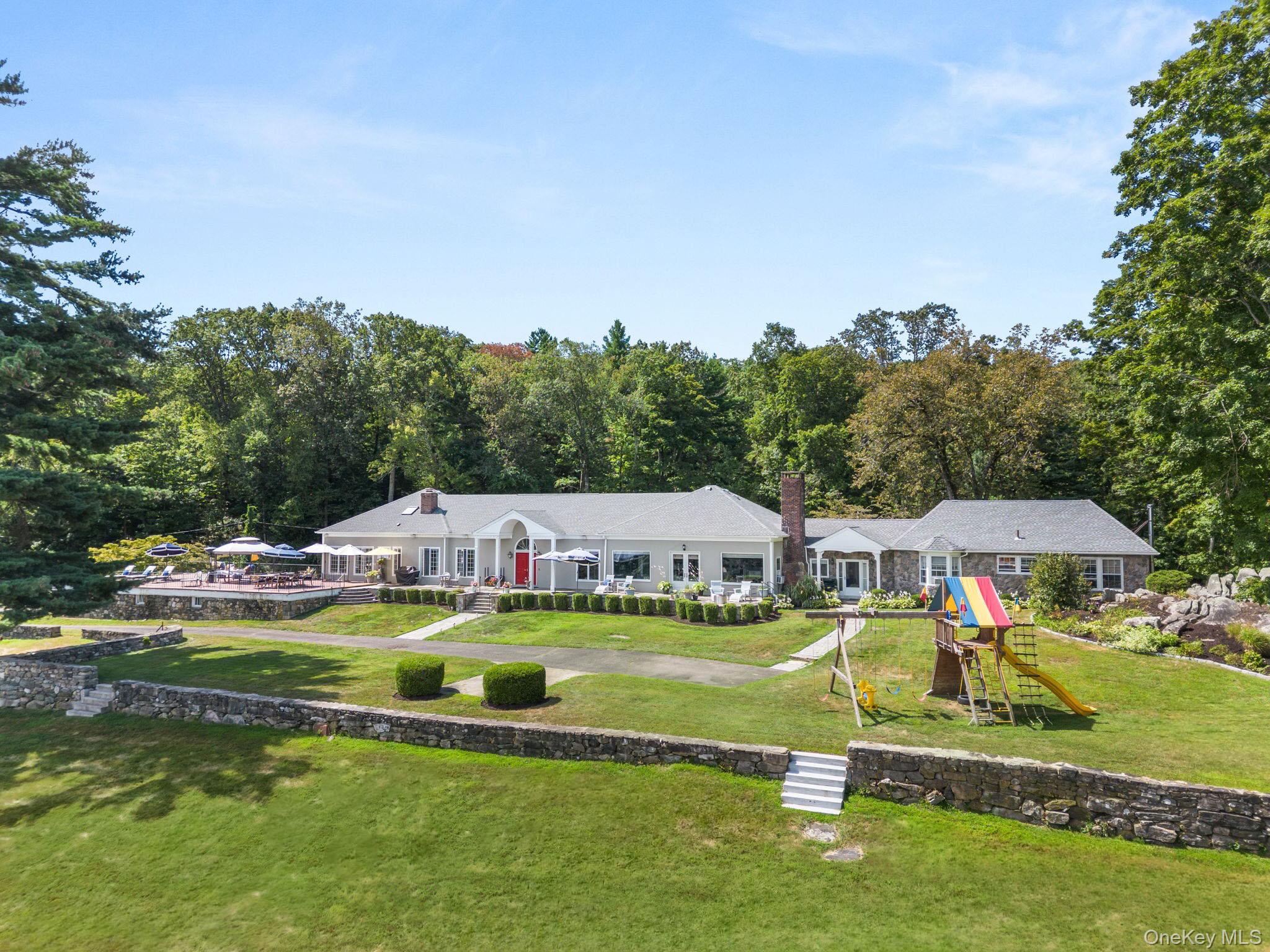 803 N Salem Road, Ridgefield, CT 06877