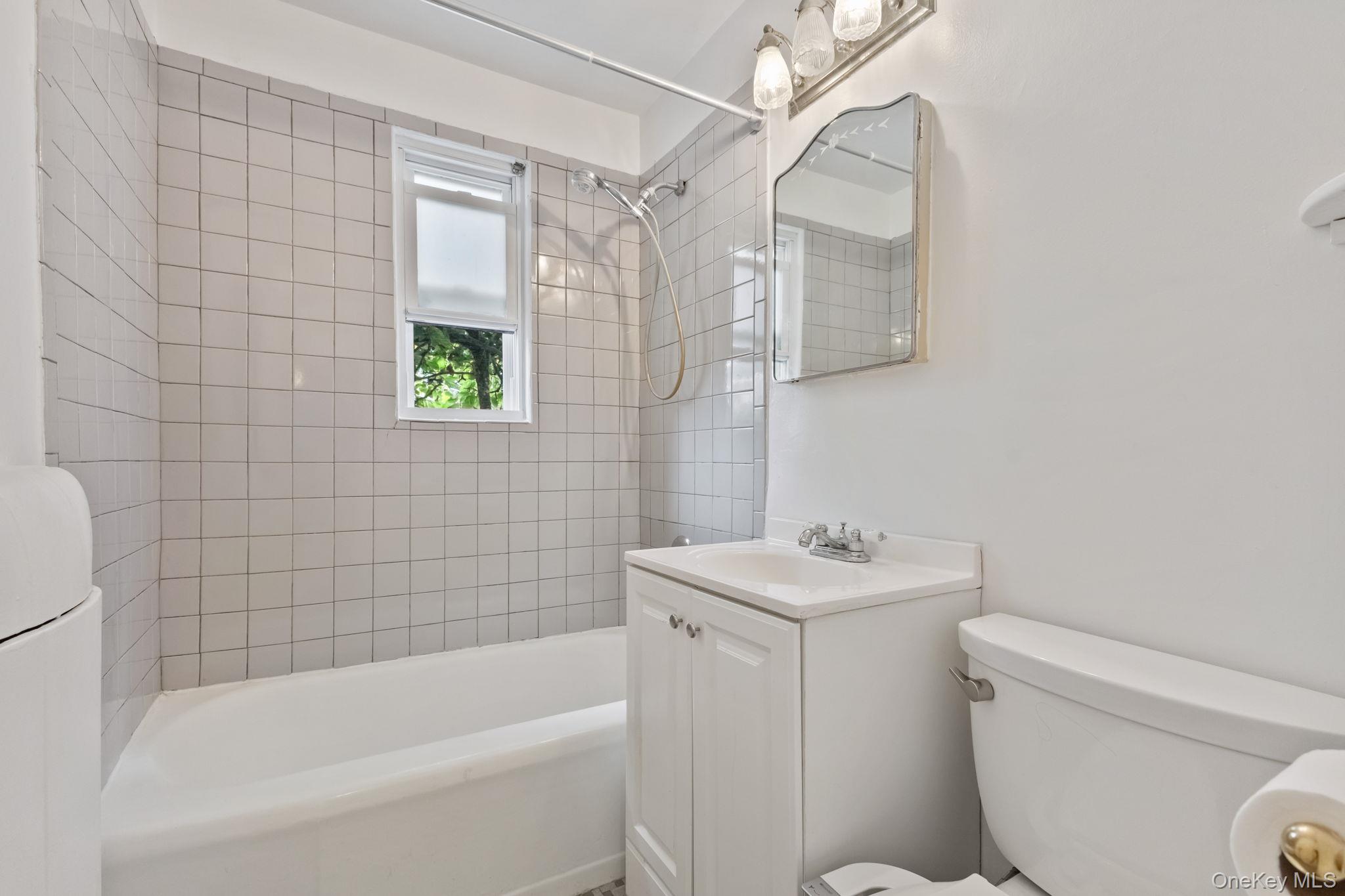 47 Carpenter Avenue # A, Mount Kisco, NY 10549