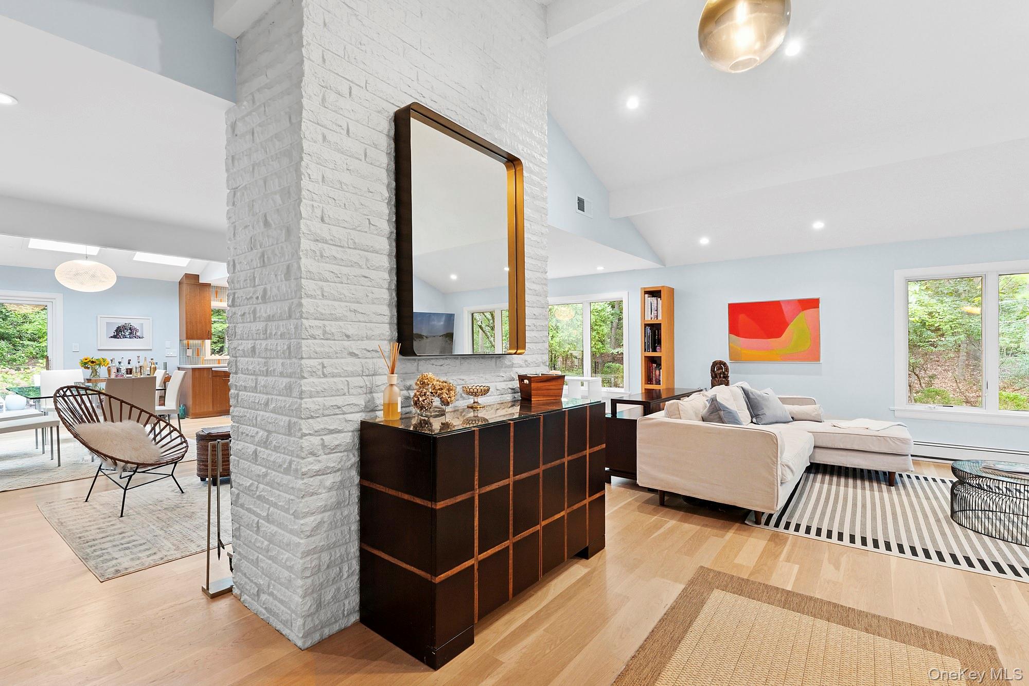 2723 Deerfield Road, Southampton, NY 11963