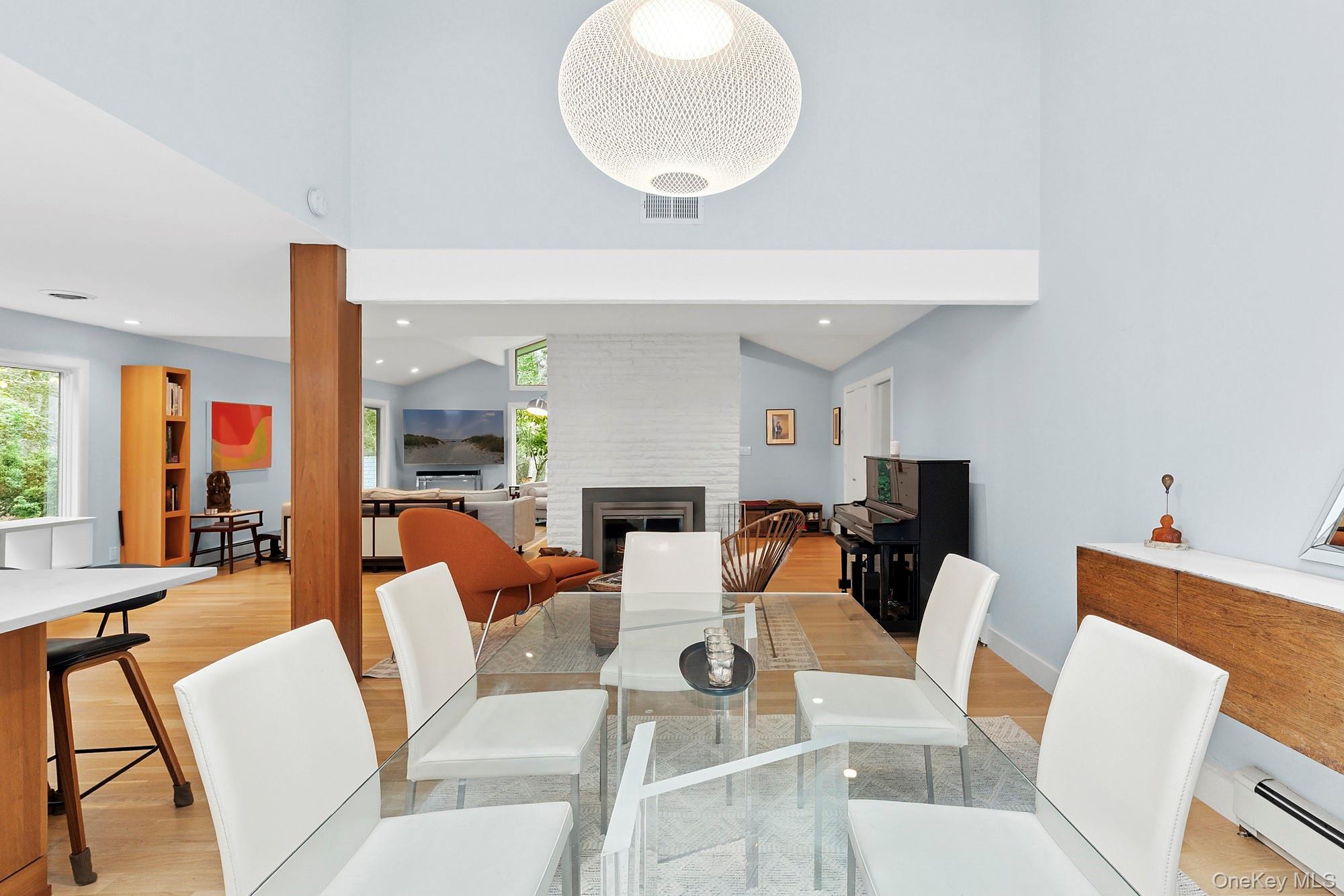 2723 Deerfield Road, Southampton, NY 11963