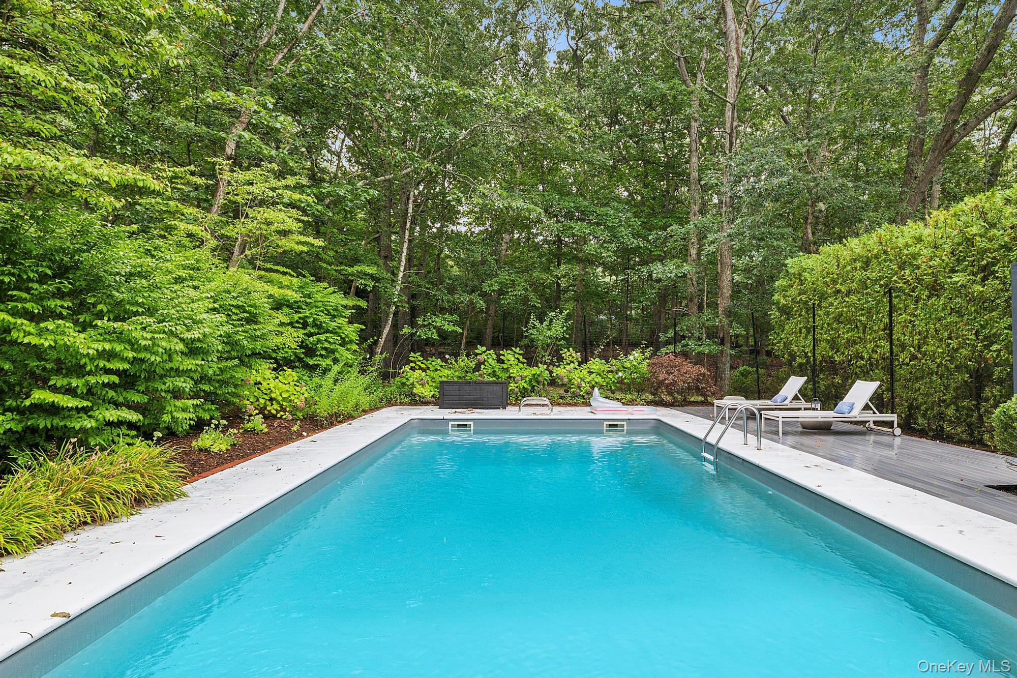 2723 Deerfield Road, Southampton, NY 11963