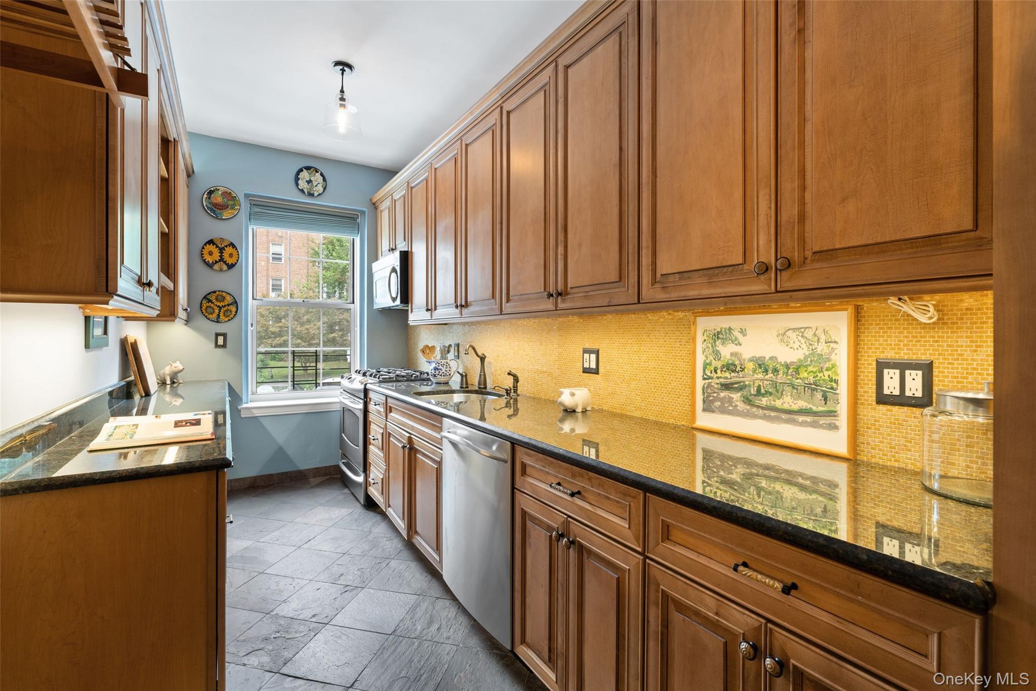 25 Parkview Avenue # 1K, Bronxville, NY 10708