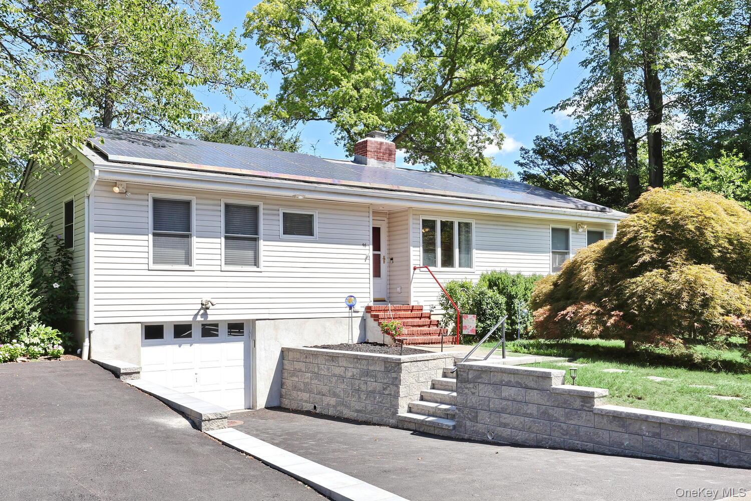 96 Collyer Avenue, New City, NY 10956