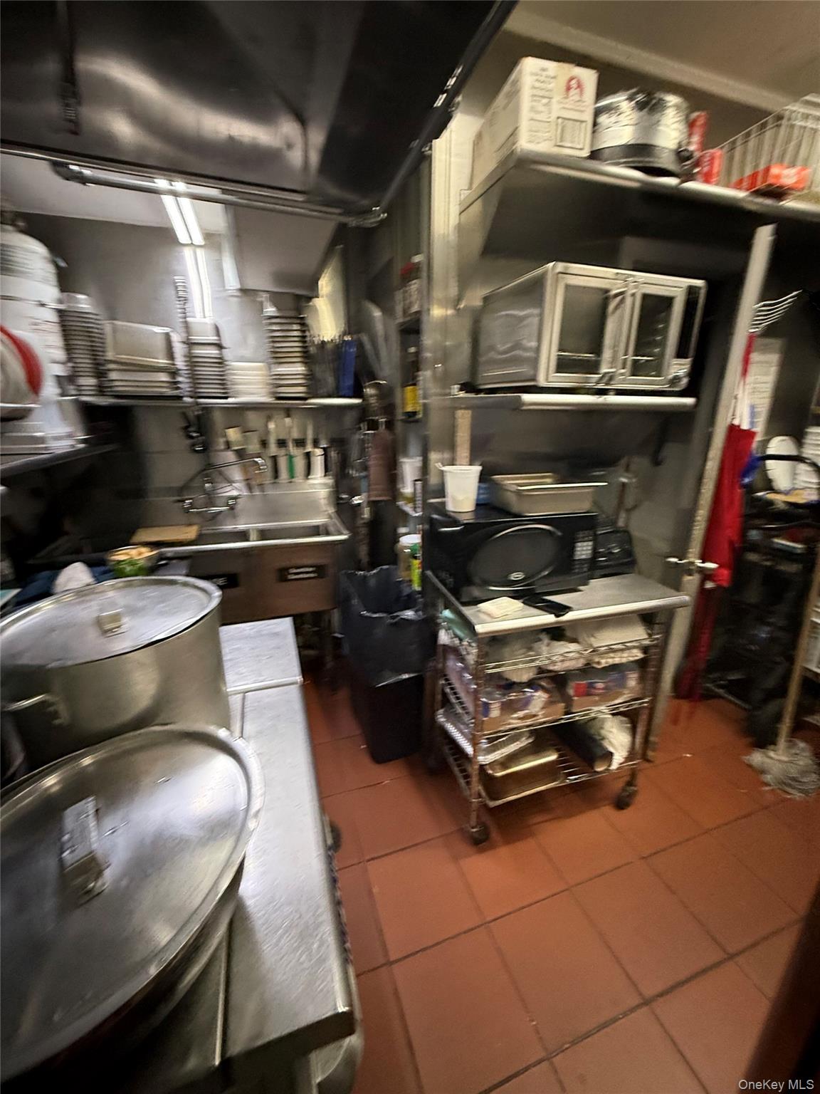 113 E 184th Street, Bronx, NY 10468