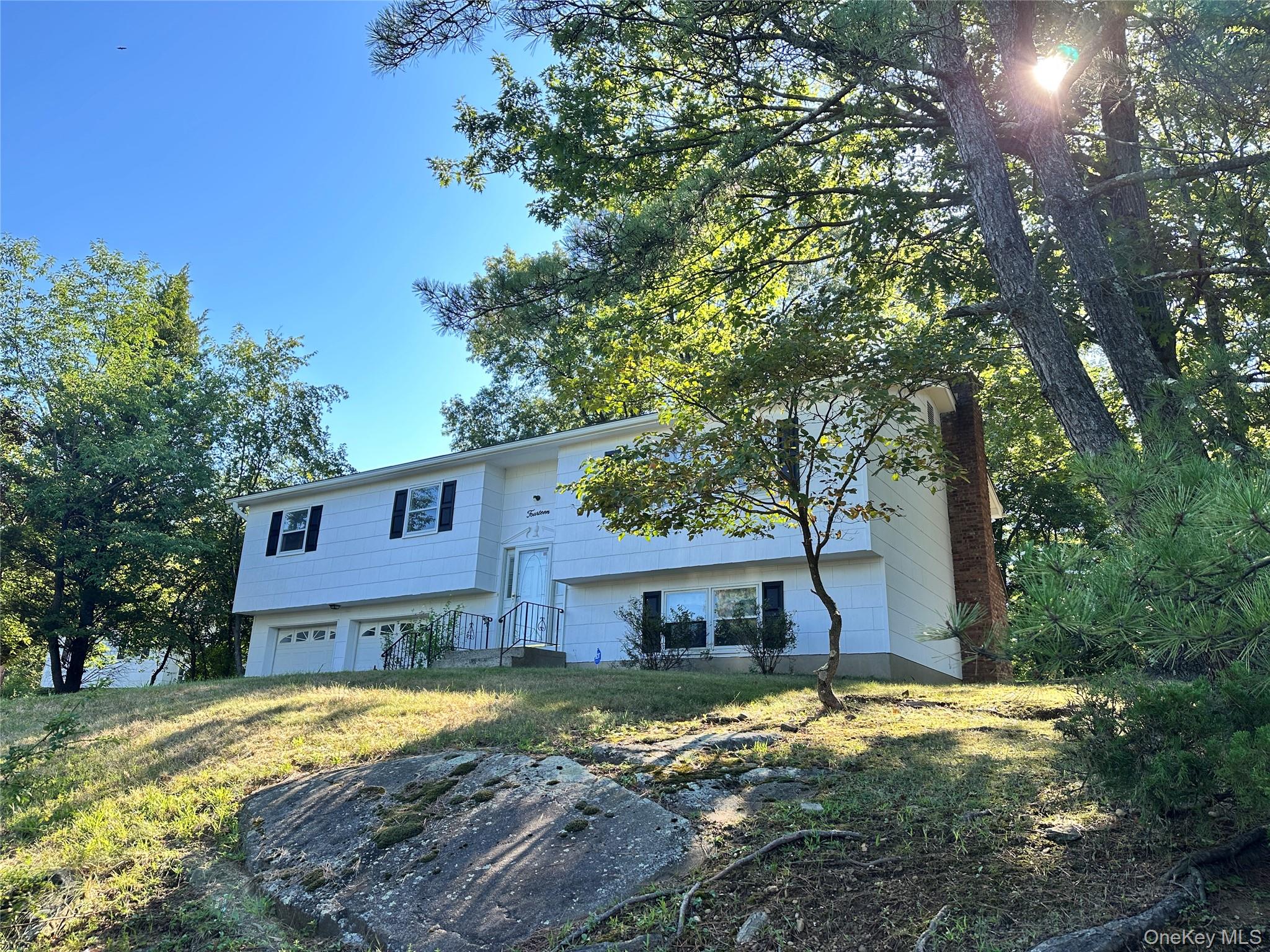 14 S Delaware Drive, Nyack, NY 10960