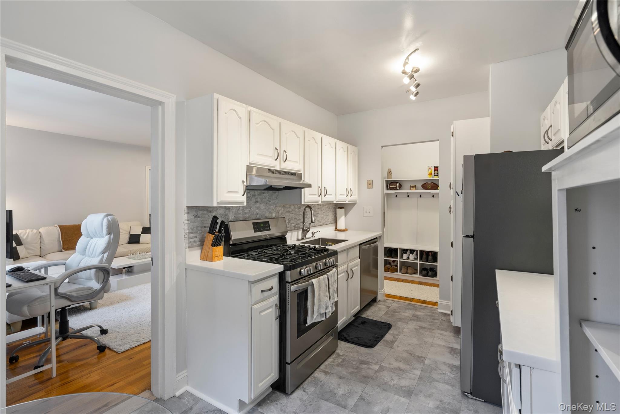 68 E Hartsdale Avenue # 2G, Hartsdale, NY 10530