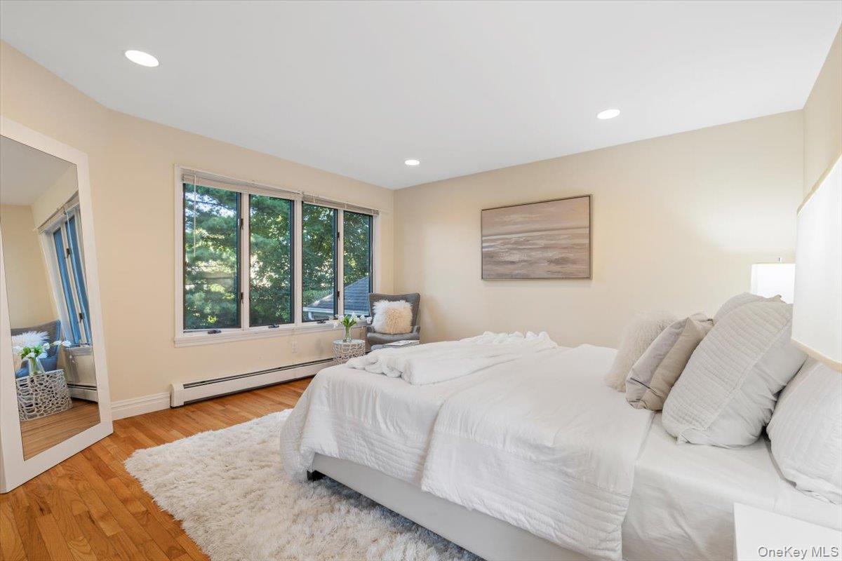 9 Evon Court, Scarsdale, NY 10583