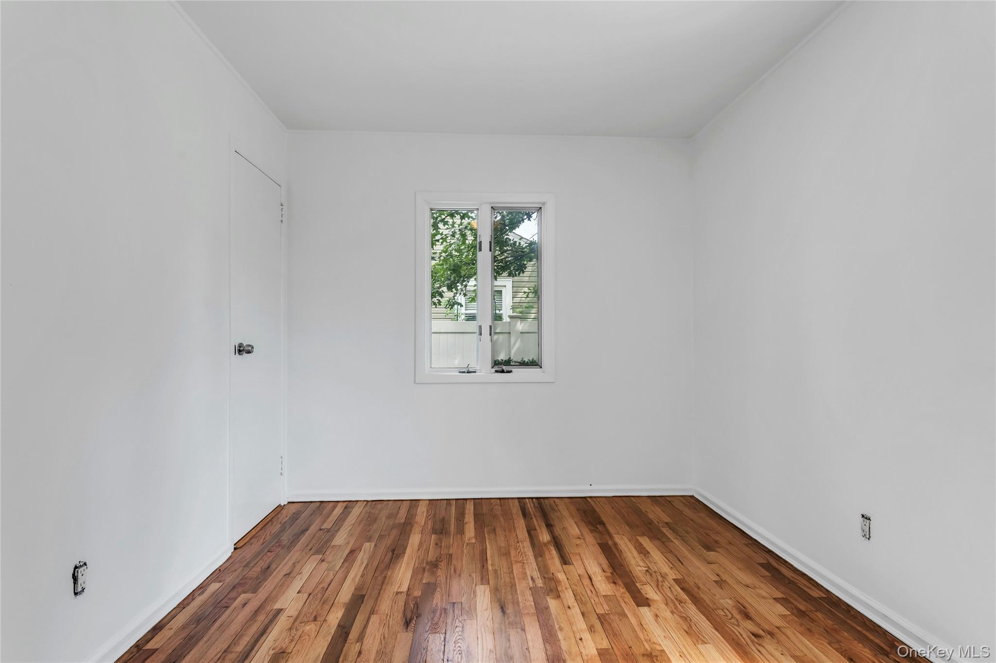 344 N Hickory Street, Massapequa, NY 11758