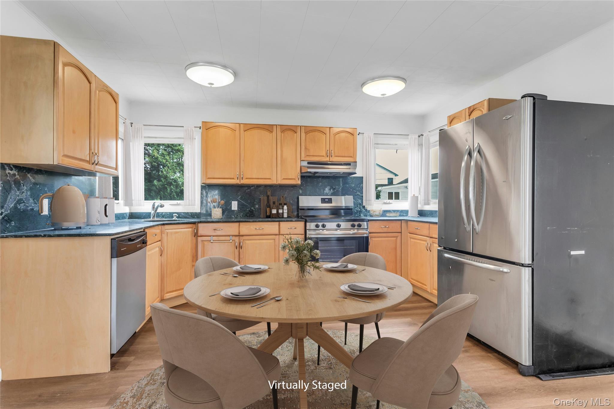 344 N Hickory Street, Massapequa, NY 11758