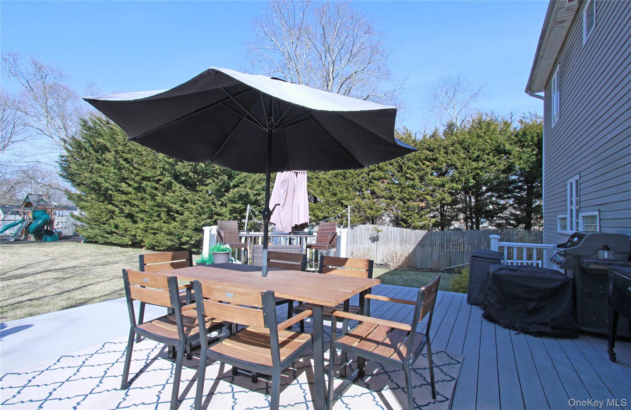 20 Lincoln Boulevard, East Moriches, NY 11940