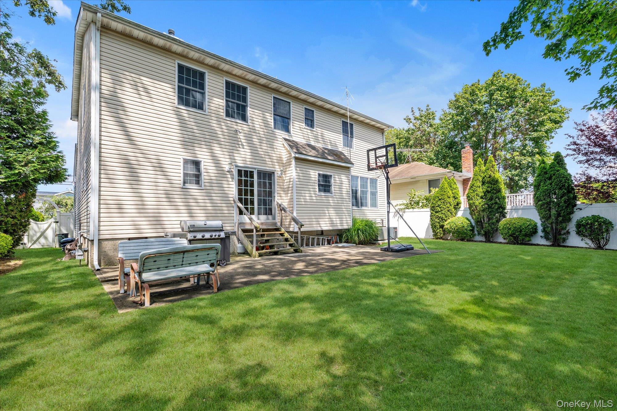 1674 Birch Drive, Merrick, NY 11566