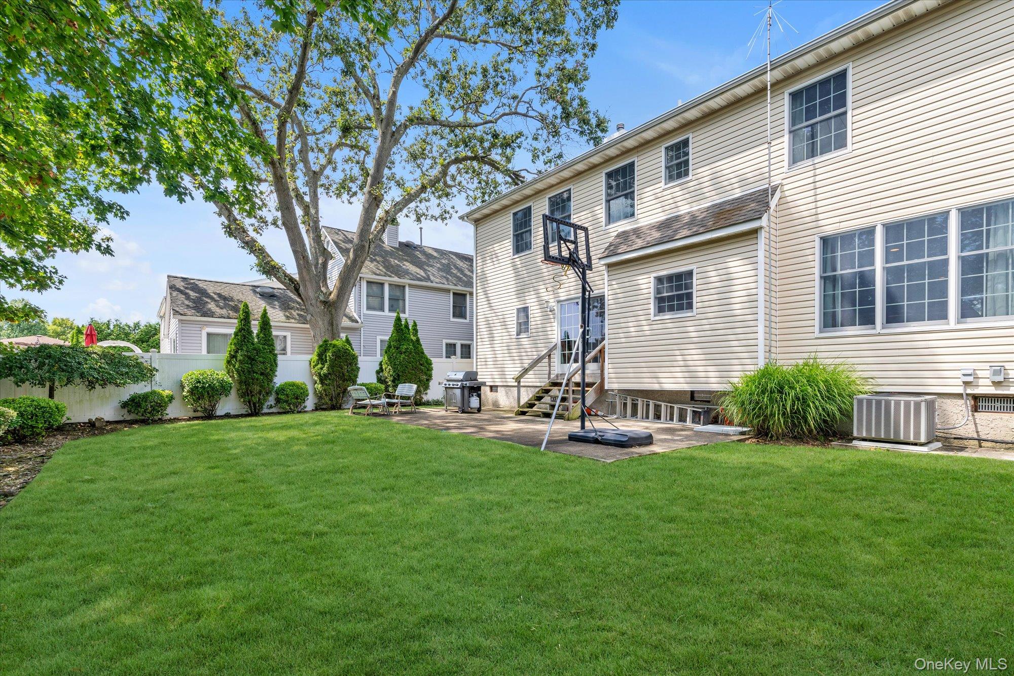 1674 Birch Drive, Merrick, NY 11566