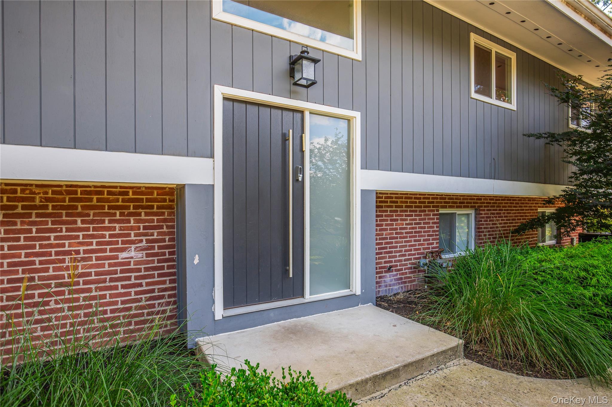 24 Skylark Drive, Spring Valley, NY 10977